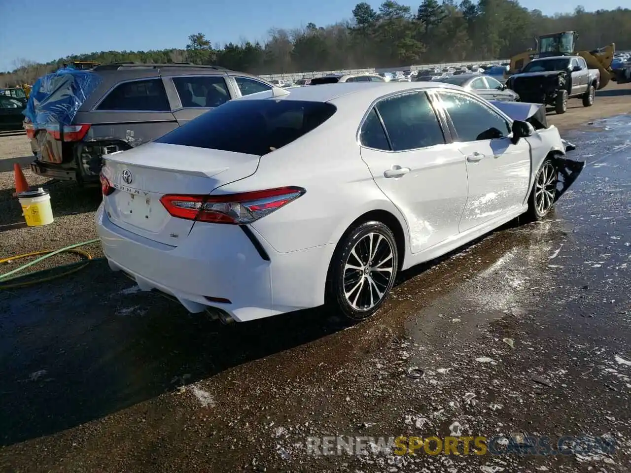 4 Photograph of a damaged car 4T1B11HK7KU216274 TOYOTA CAMRY 2019