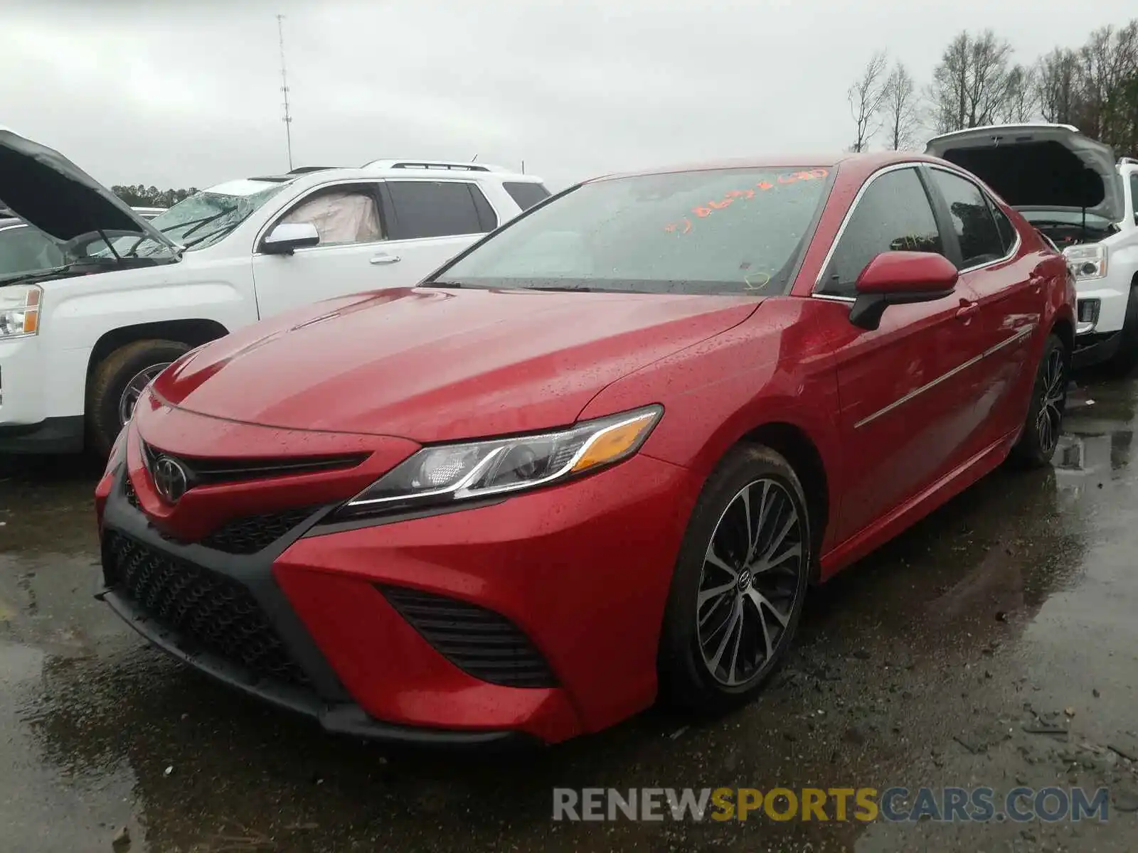 2 Photograph of a damaged car 4T1B11HK7KU217098 TOYOTA CAMRY 2019