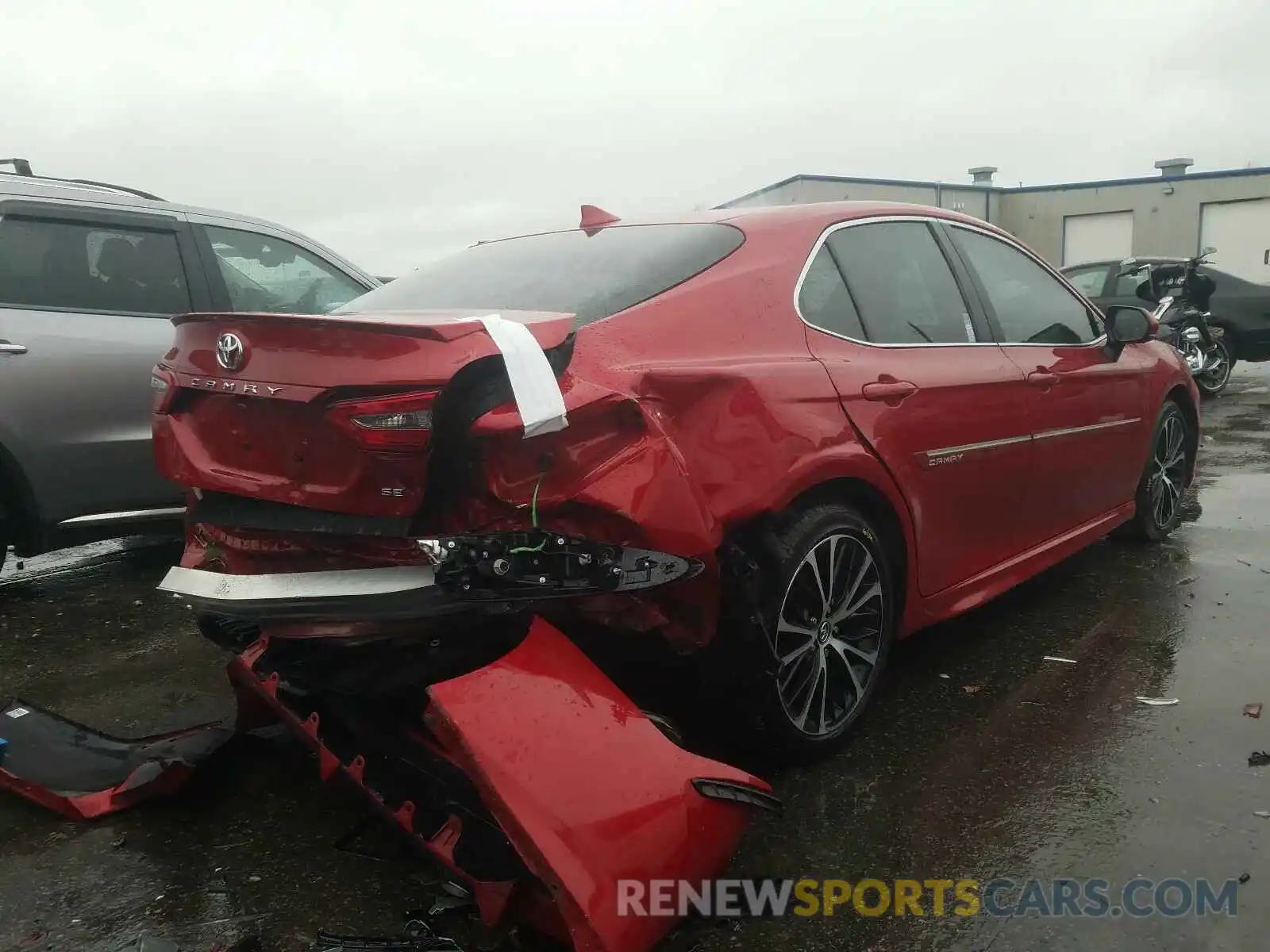 4 Photograph of a damaged car 4T1B11HK7KU217098 TOYOTA CAMRY 2019