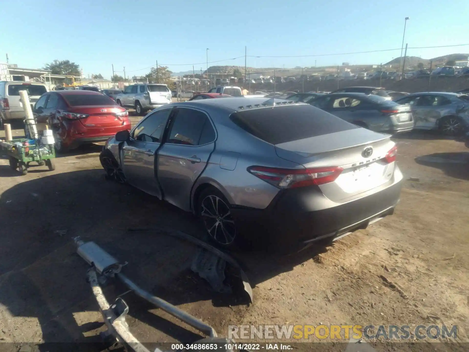 3 Photograph of a damaged car 4T1B11HK7KU217487 TOYOTA CAMRY 2019