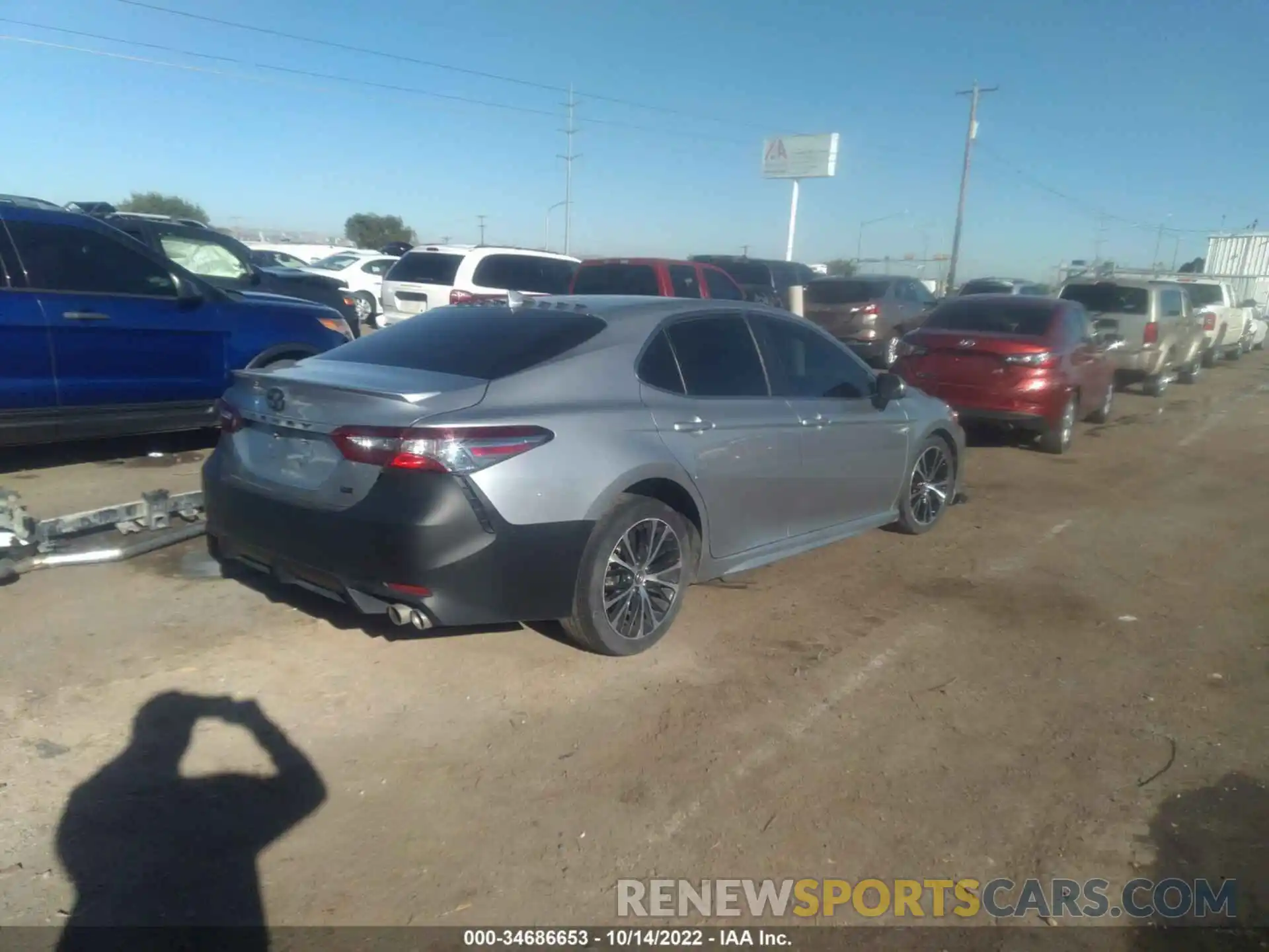 4 Photograph of a damaged car 4T1B11HK7KU217487 TOYOTA CAMRY 2019