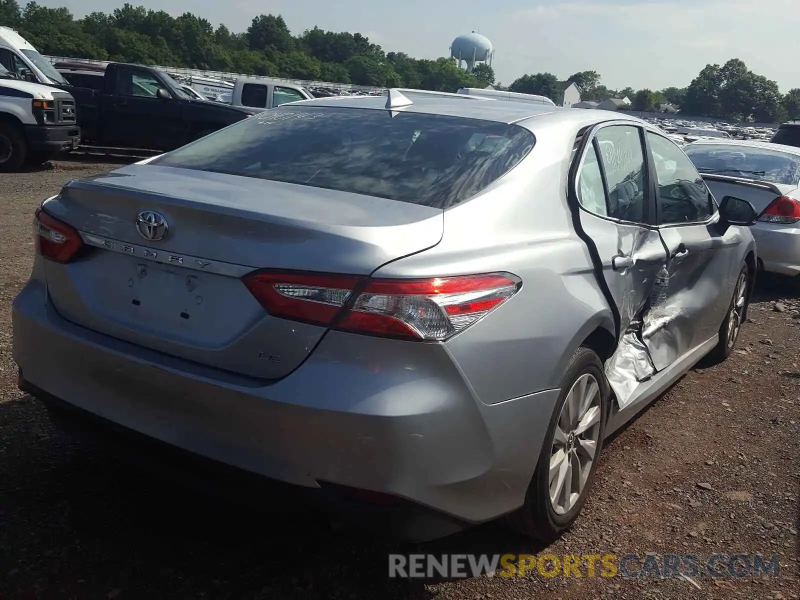 4 Photograph of a damaged car 4T1B11HK7KU219840 TOYOTA CAMRY 2019