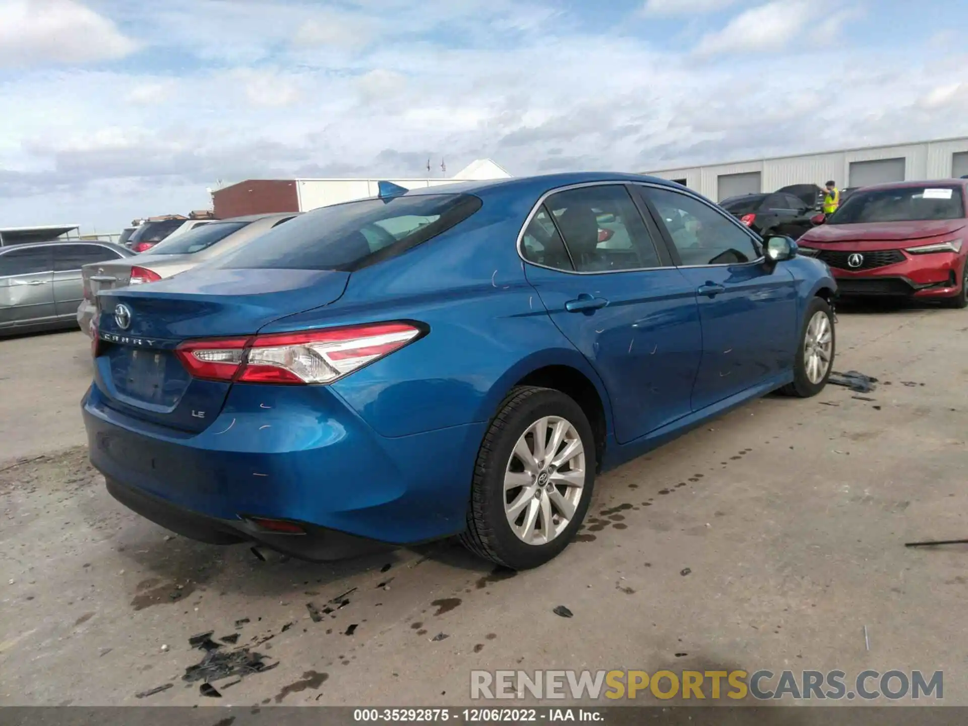 4 Photograph of a damaged car 4T1B11HK7KU221037 TOYOTA CAMRY 2019