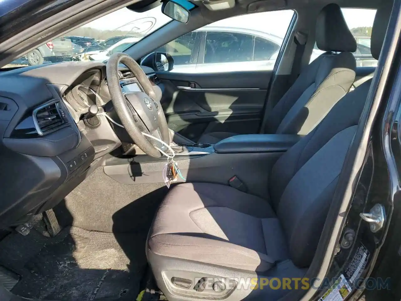 7 Photograph of a damaged car 4T1B11HK7KU236153 TOYOTA CAMRY 2019