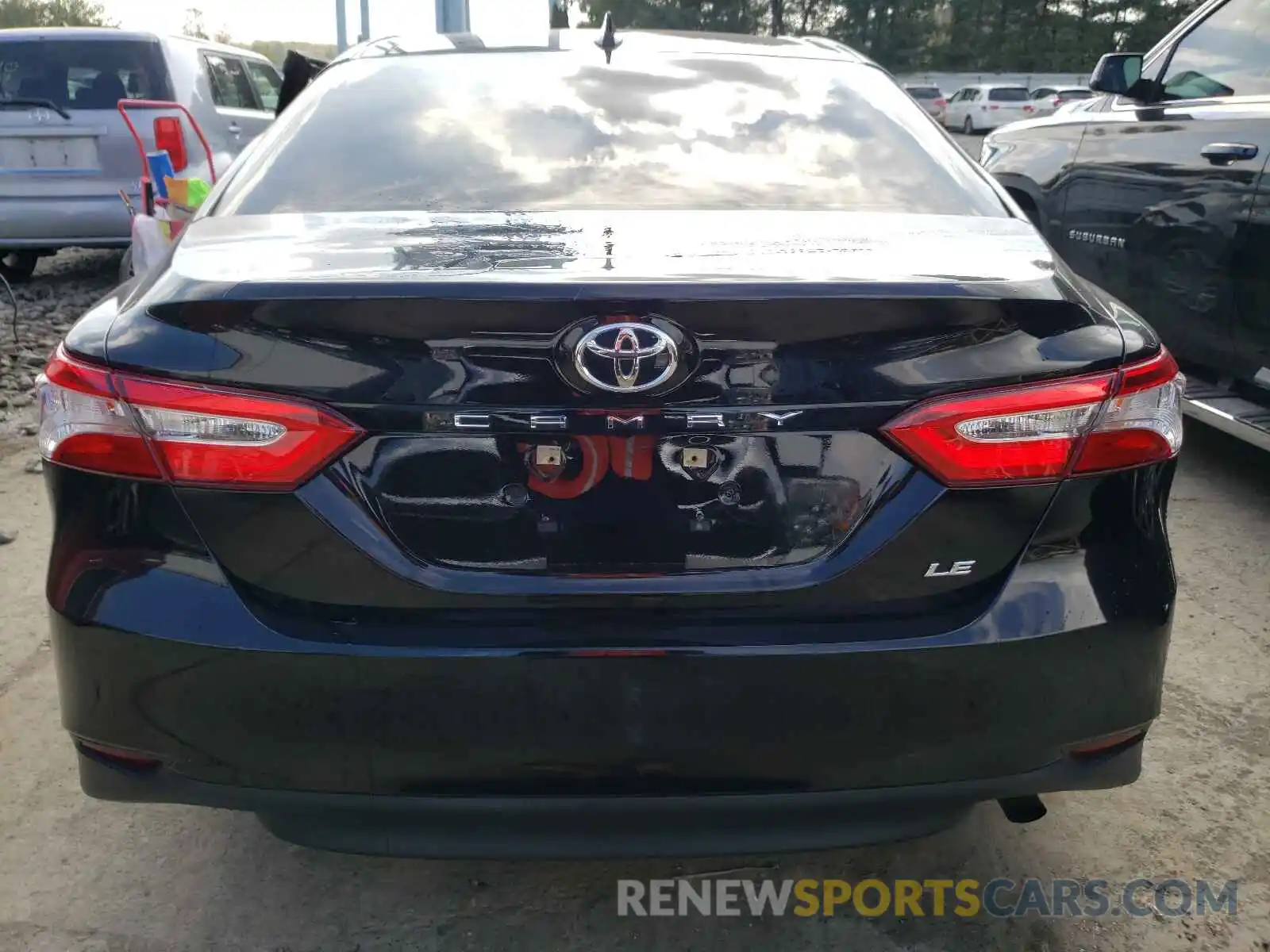 9 Photograph of a damaged car 4T1B11HK7KU236217 TOYOTA CAMRY 2019