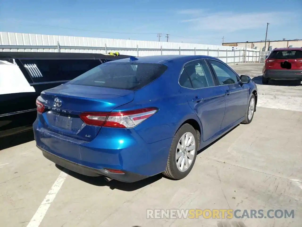 4 Photograph of a damaged car 4T1B11HK7KU236606 TOYOTA CAMRY 2019