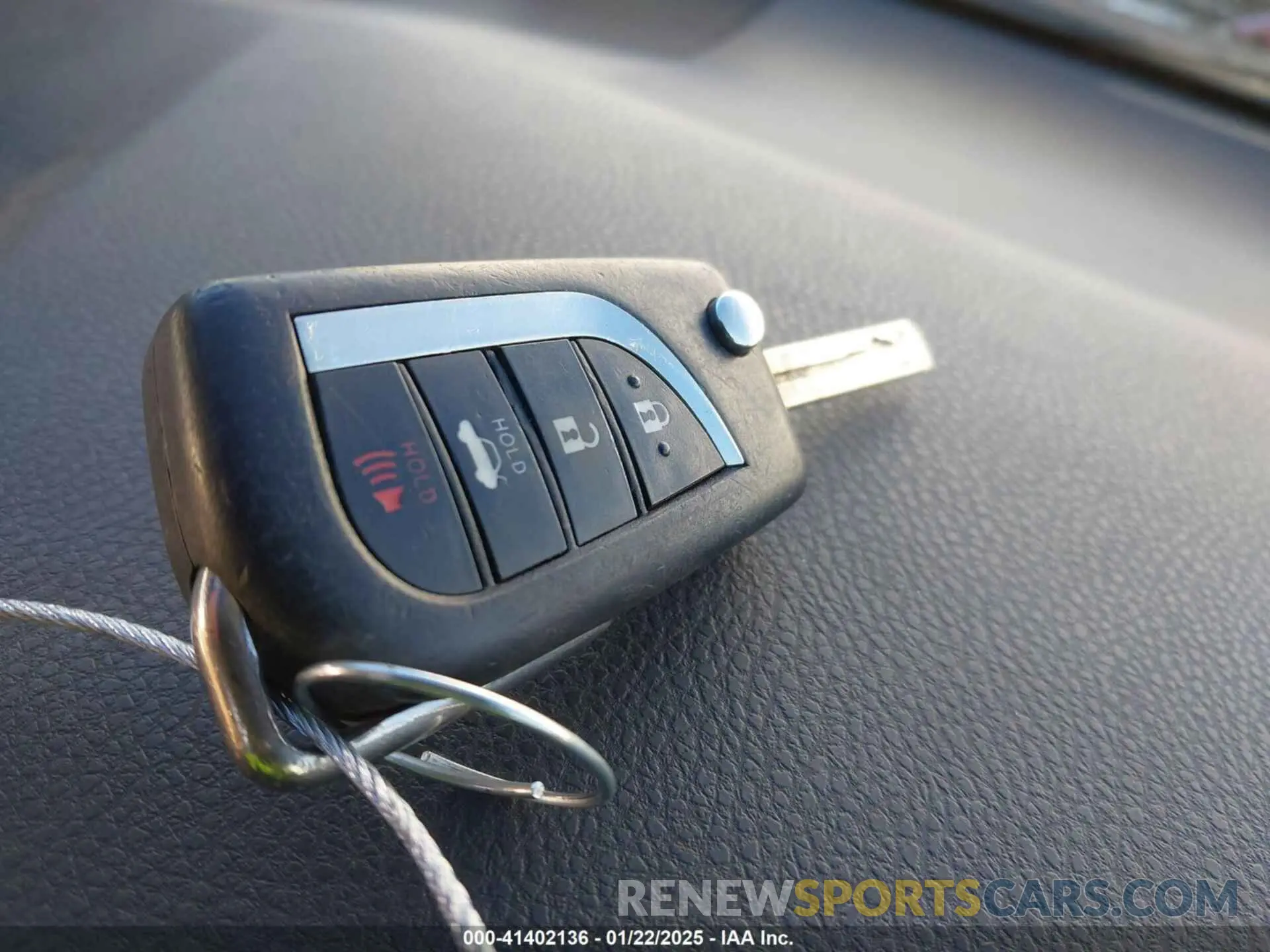 11 Photograph of a damaged car 4T1B11HK7KU239473 TOYOTA CAMRY 2019