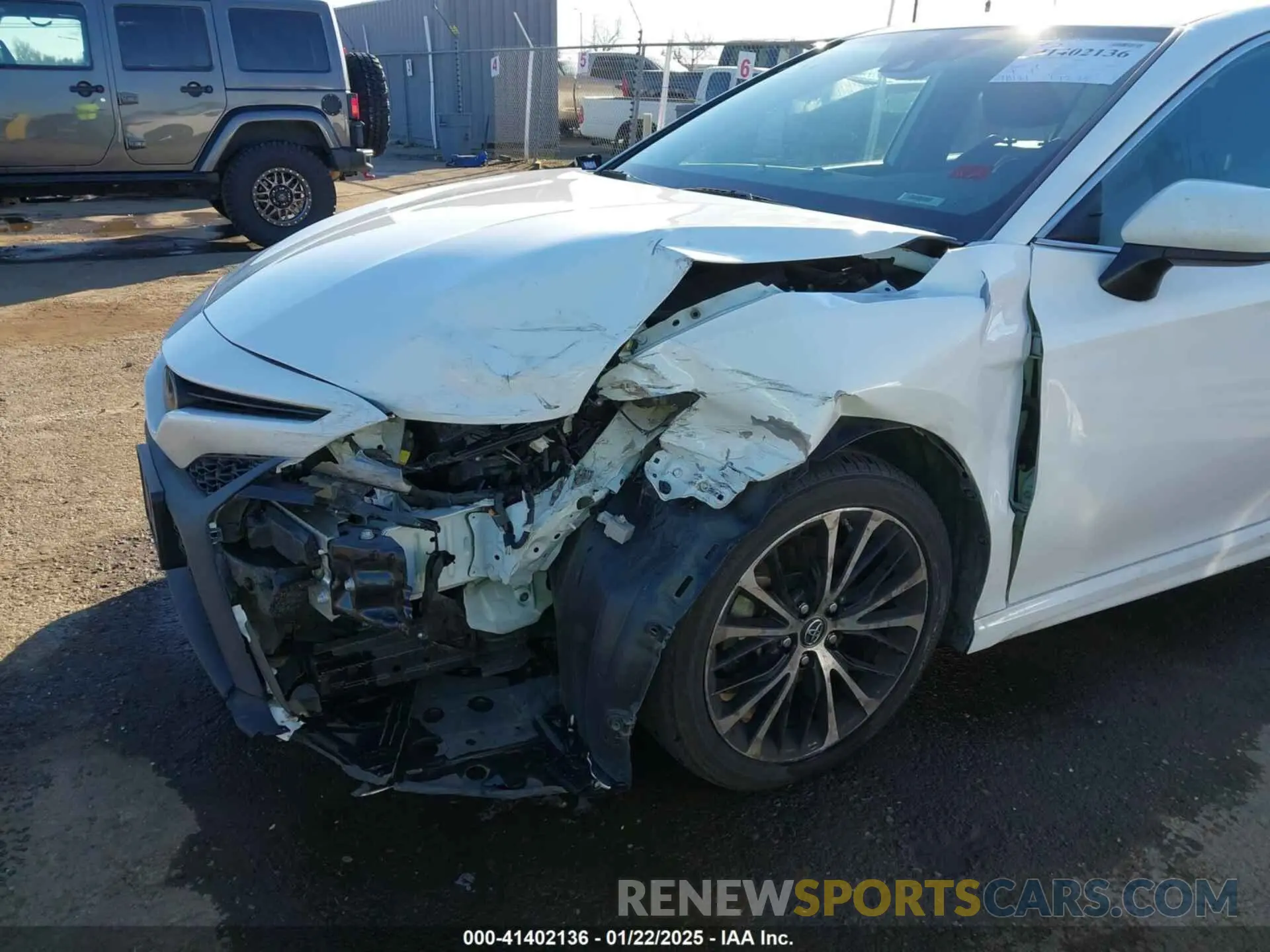 6 Photograph of a damaged car 4T1B11HK7KU239473 TOYOTA CAMRY 2019
