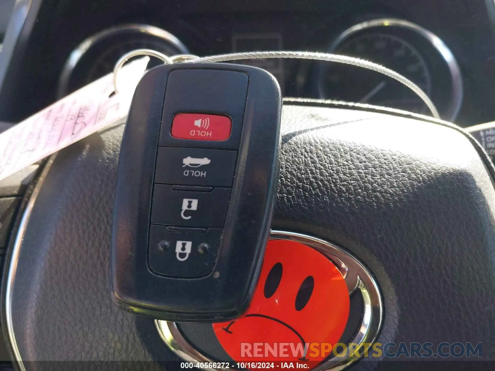 11 Photograph of a damaged car 4T1B11HK7KU244964 TOYOTA CAMRY 2019