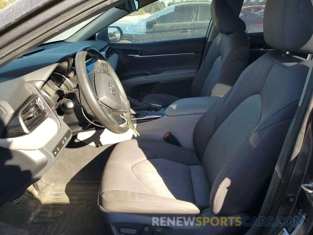 7 Photograph of a damaged car 4T1B11HK7KU245175 TOYOTA CAMRY 2019