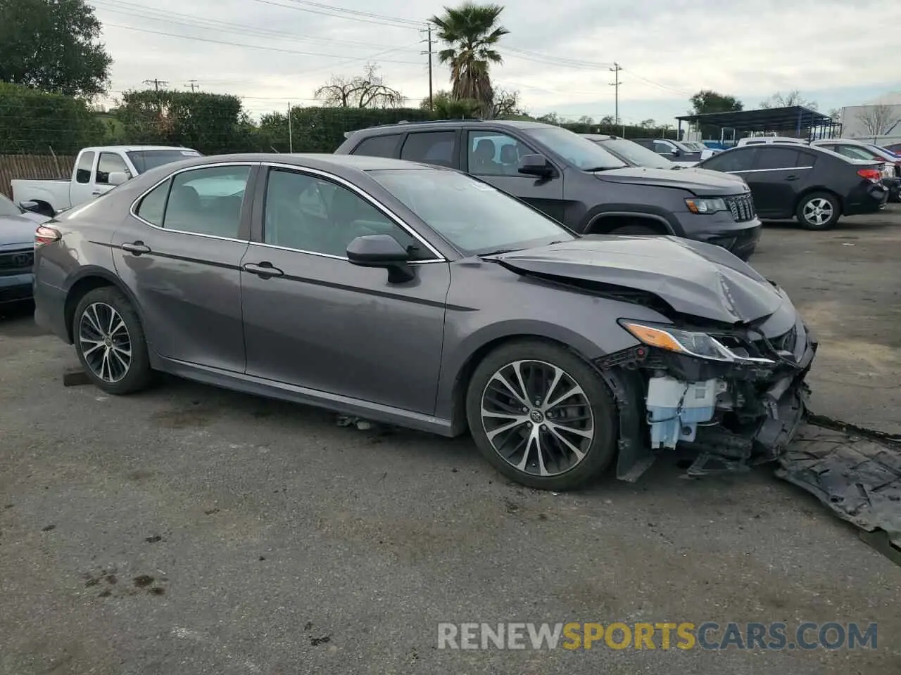 4 Photograph of a damaged car 4T1B11HK7KU248125 TOYOTA CAMRY 2019