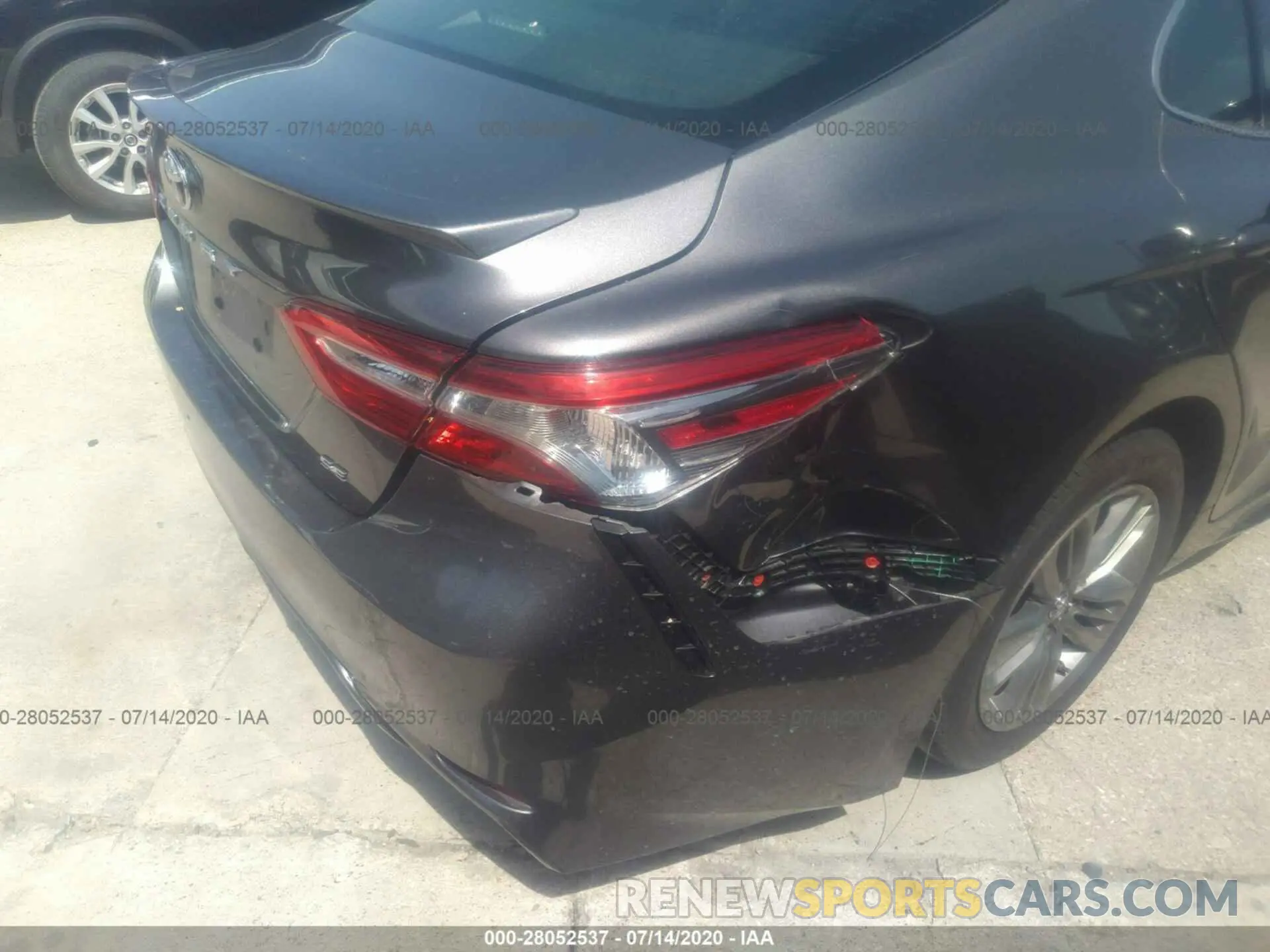6 Photograph of a damaged car 4T1B11HK7KU250716 TOYOTA CAMRY 2019