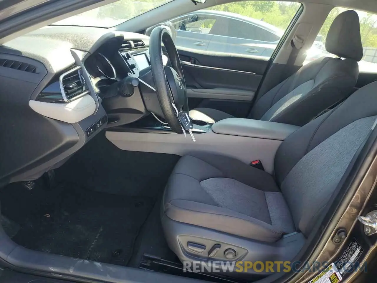7 Photograph of a damaged car 4T1B11HK7KU251347 TOYOTA CAMRY 2019
