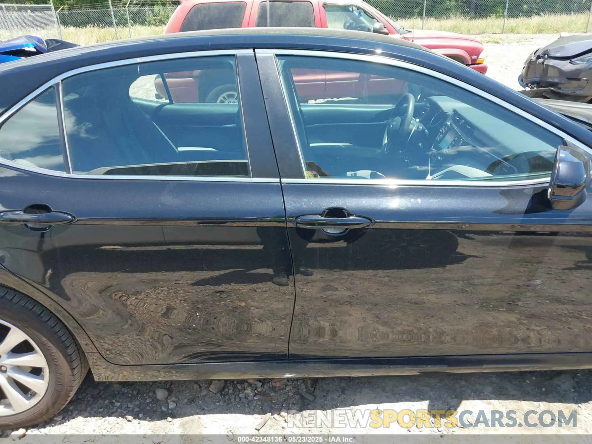 13 Photograph of a damaged car 4T1B11HK7KU254412 TOYOTA CAMRY 2019