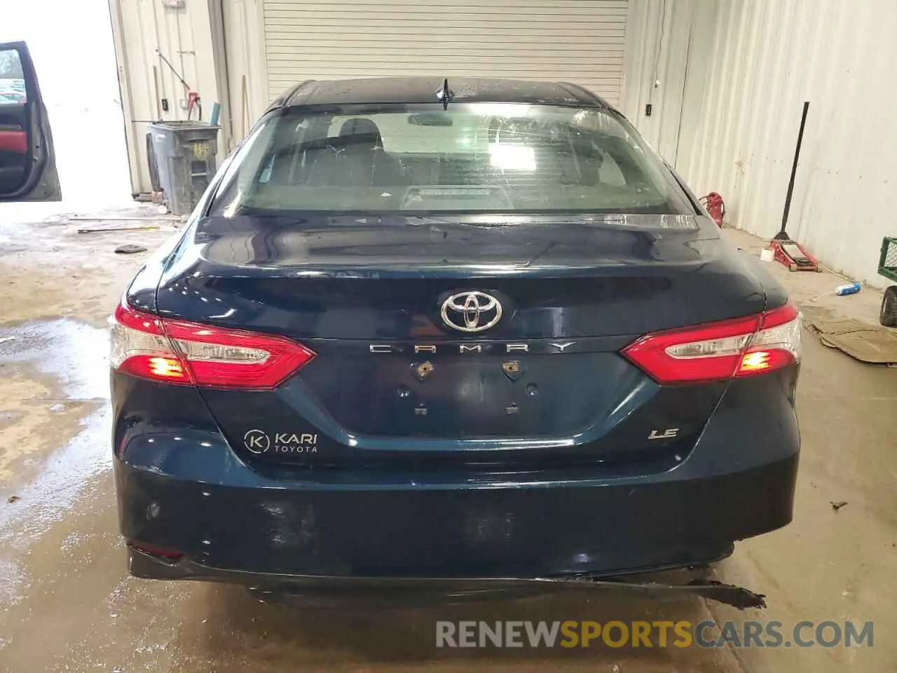 6 Photograph of a damaged car 4T1B11HK7KU256001 TOYOTA CAMRY 2019