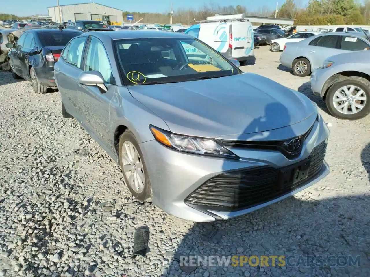 1 Photograph of a damaged car 4T1B11HK7KU256421 TOYOTA CAMRY 2019