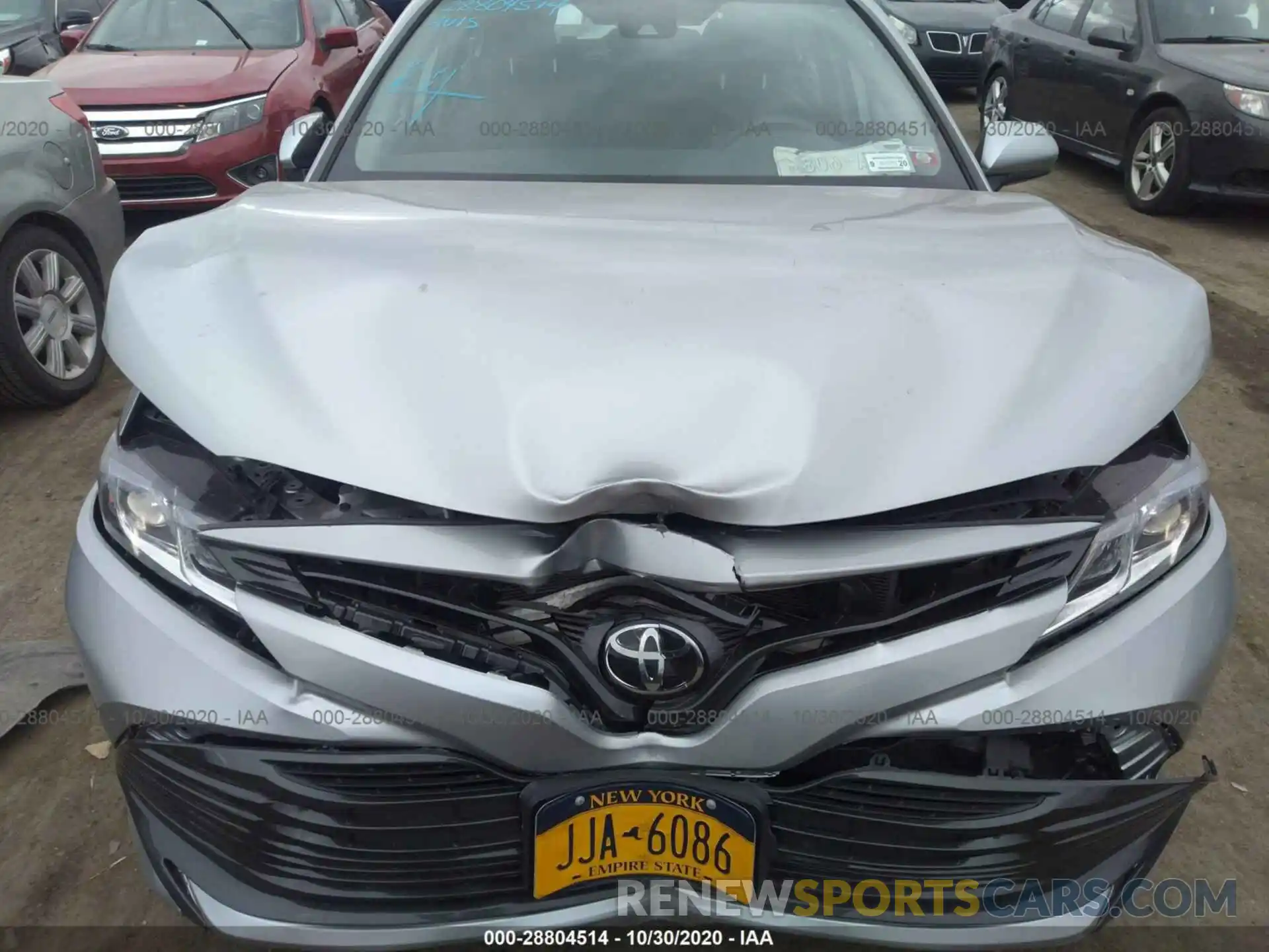 6 Photograph of a damaged car 4T1B11HK7KU256578 TOYOTA CAMRY 2019