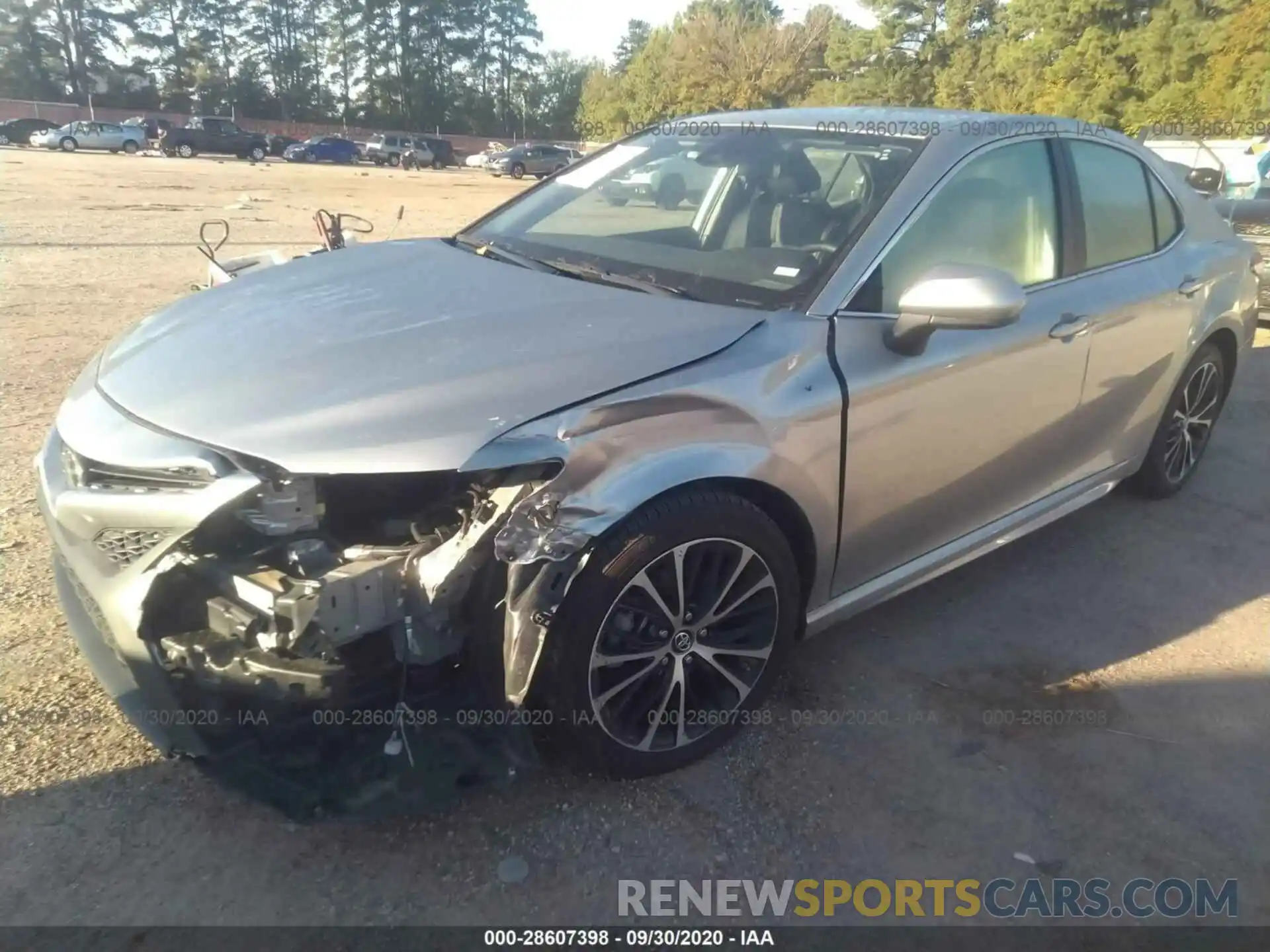 6 Photograph of a damaged car 4T1B11HK7KU260601 TOYOTA CAMRY 2019