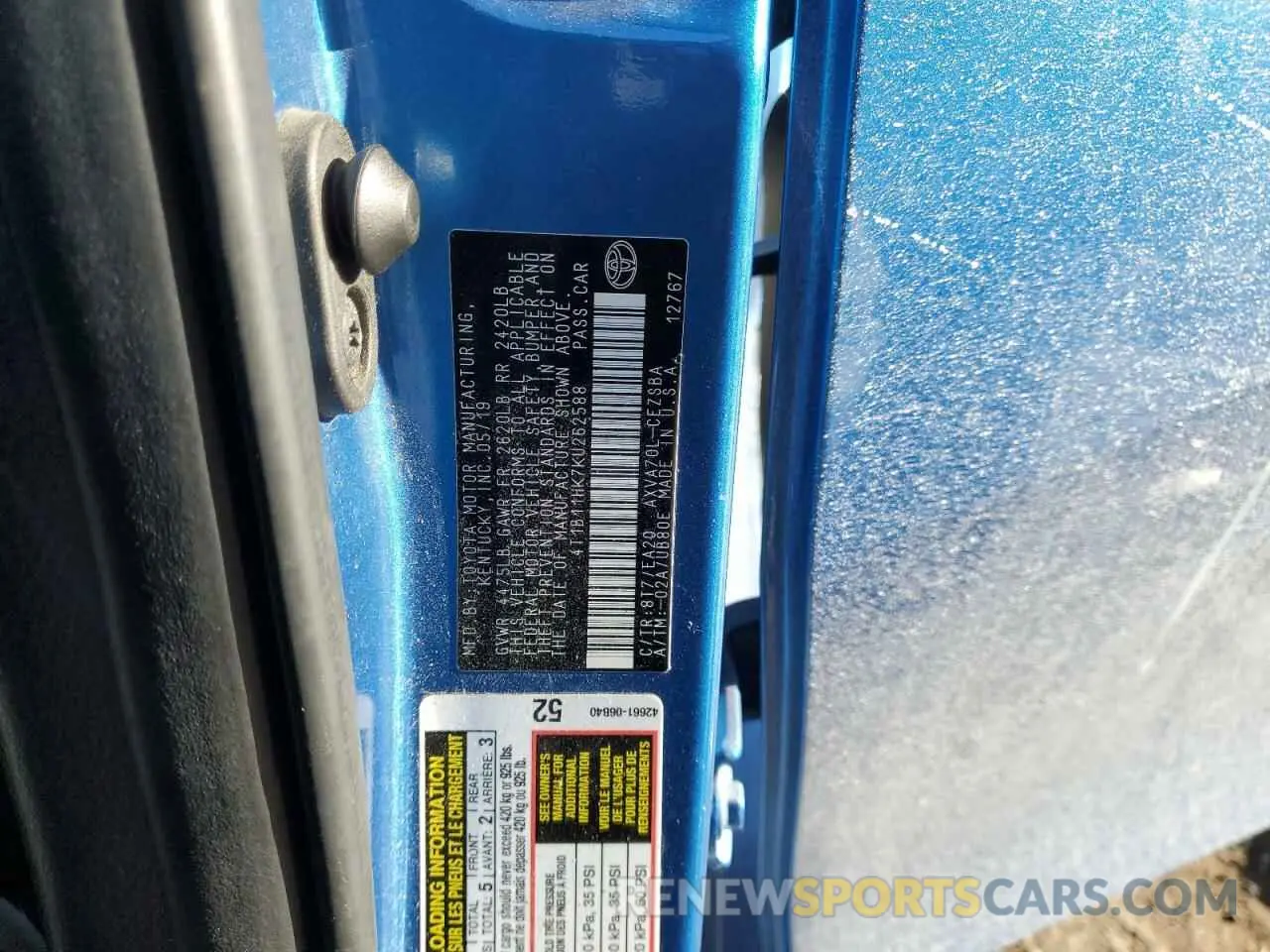 12 Photograph of a damaged car 4T1B11HK7KU262588 TOYOTA CAMRY 2019