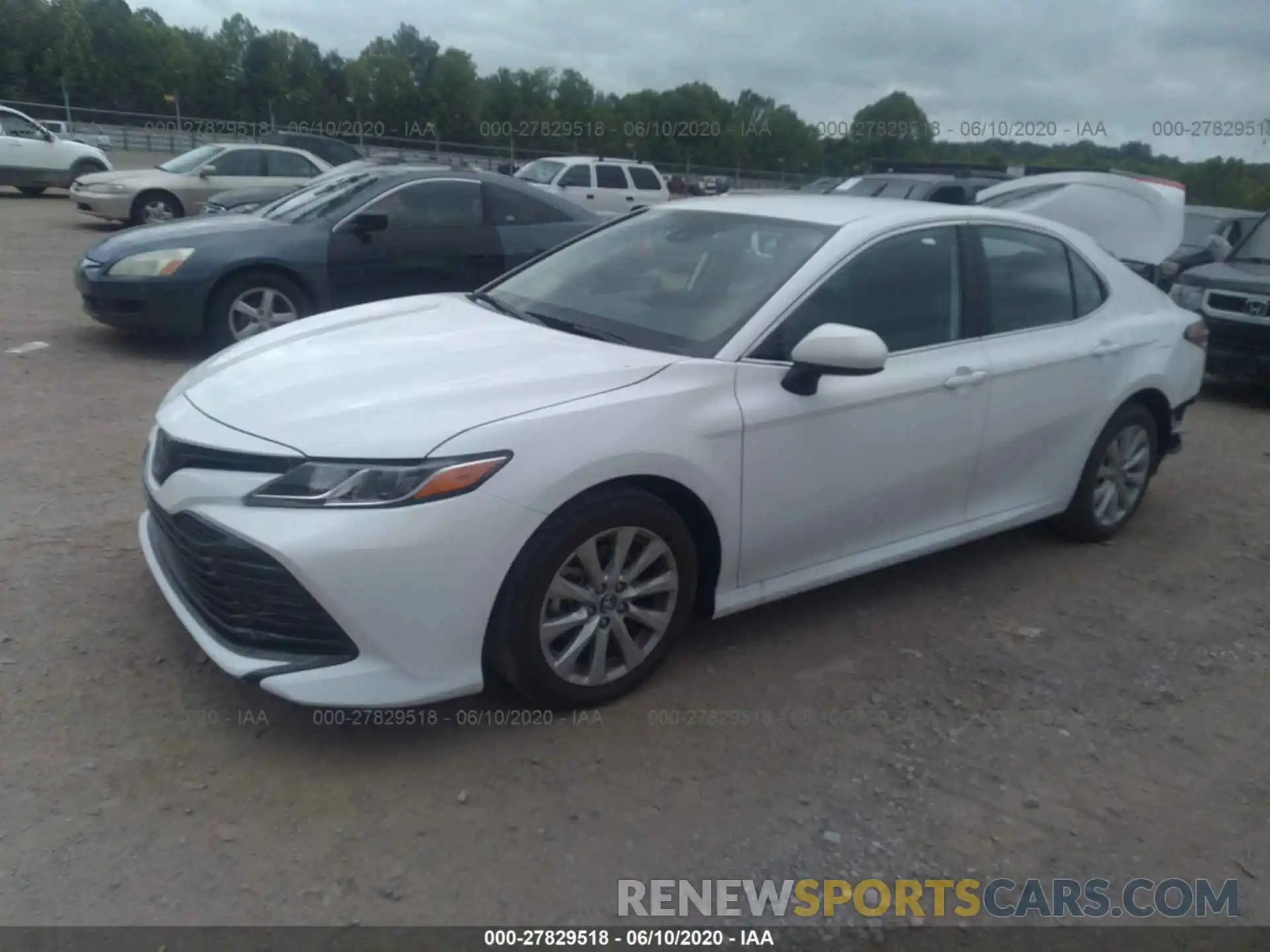 2 Photograph of a damaged car 4T1B11HK7KU263661 TOYOTA CAMRY 2019