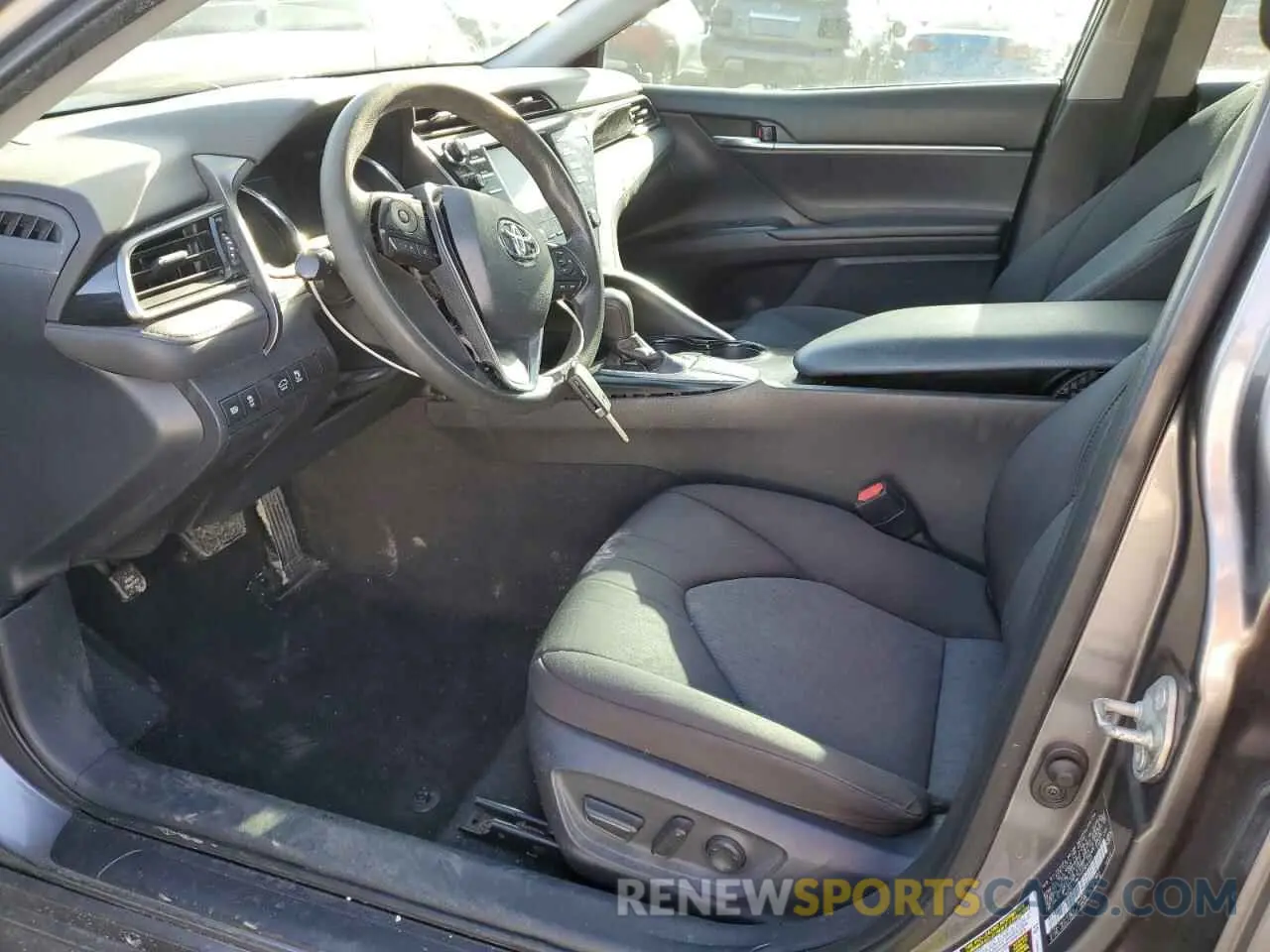 7 Photograph of a damaged car 4T1B11HK7KU264860 TOYOTA CAMRY 2019