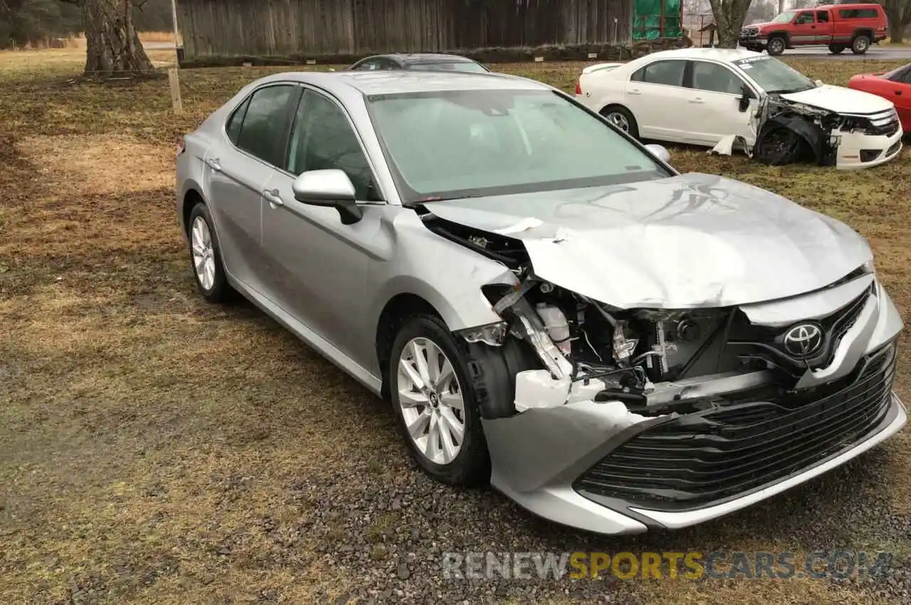 1 Photograph of a damaged car 4T1B11HK7KU269184 TOYOTA CAMRY 2019