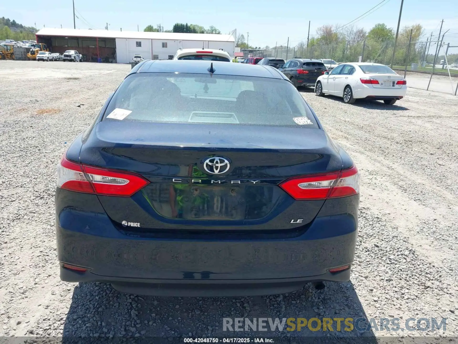16 Photograph of a damaged car 4T1B11HK7KU269928 TOYOTA CAMRY 2019