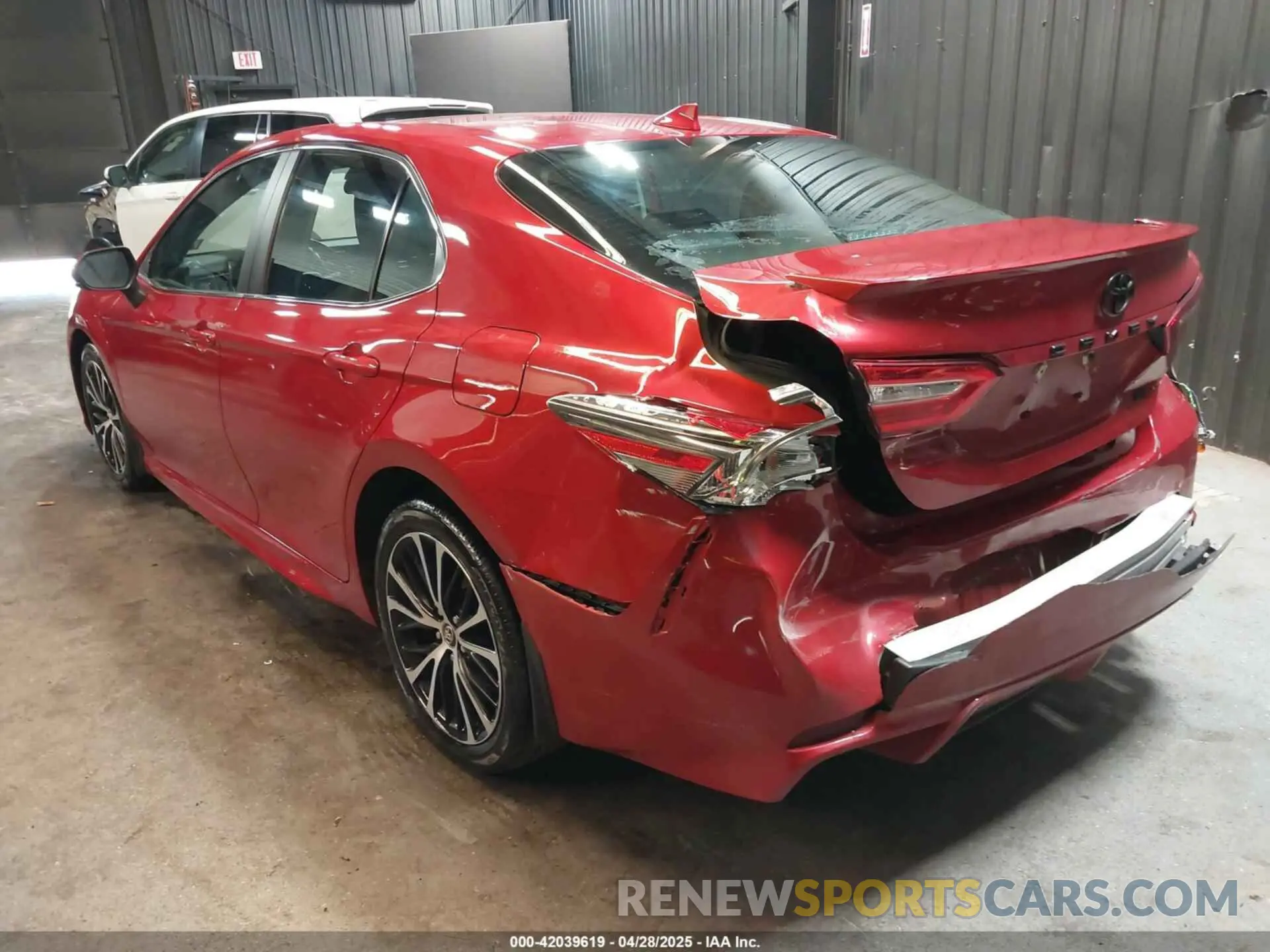 3 Photograph of a damaged car 4T1B11HK7KU271937 TOYOTA CAMRY 2019