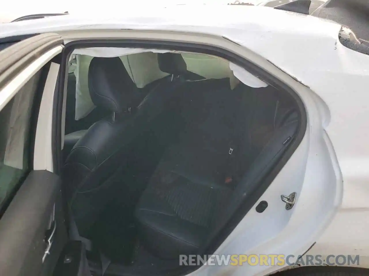 10 Photograph of a damaged car 4T1B11HK7KU274644 TOYOTA CAMRY 2019