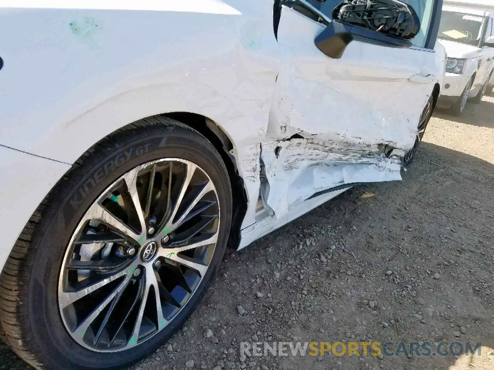 9 Photograph of a damaged car 4T1B11HK7KU275051 TOYOTA CAMRY 2019