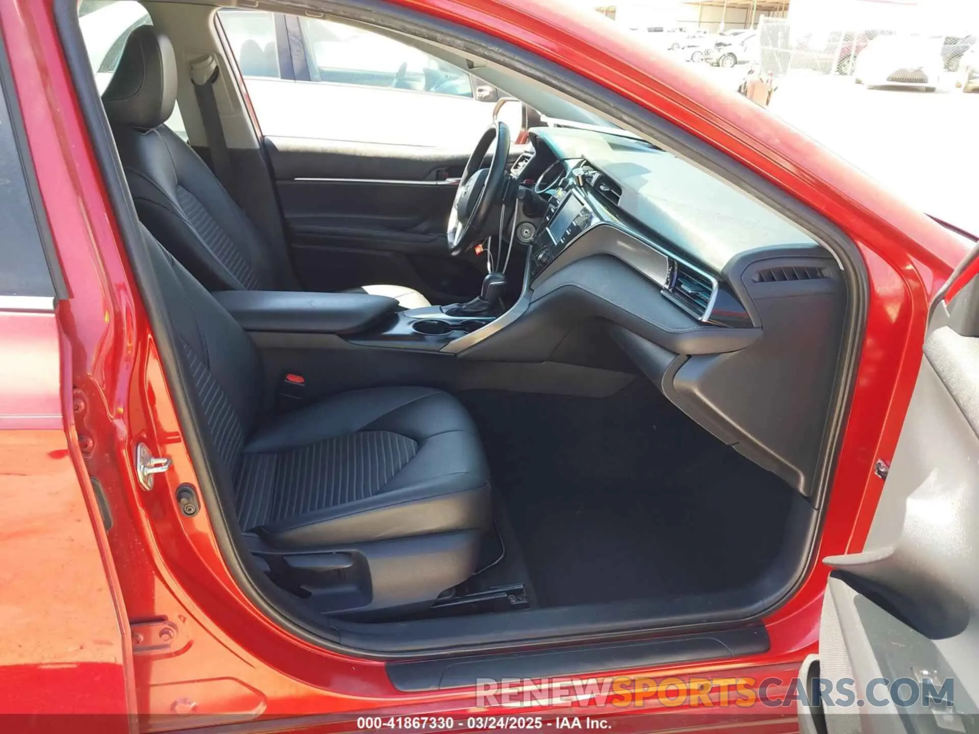 5 Photograph of a damaged car 4T1B11HK7KU280914 TOYOTA CAMRY 2019