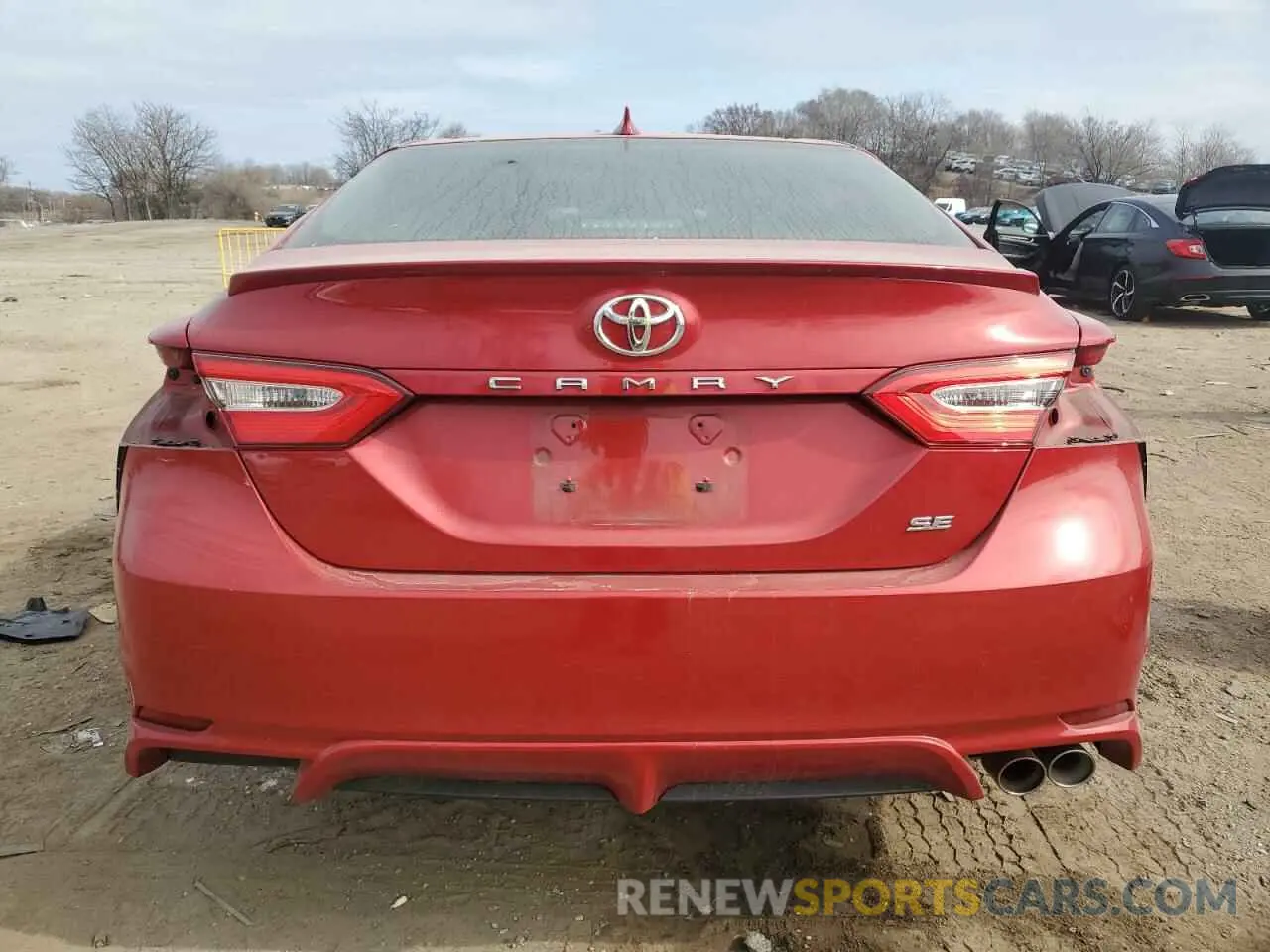 6 Photograph of a damaged car 4T1B11HK7KU283151 TOYOTA CAMRY 2019