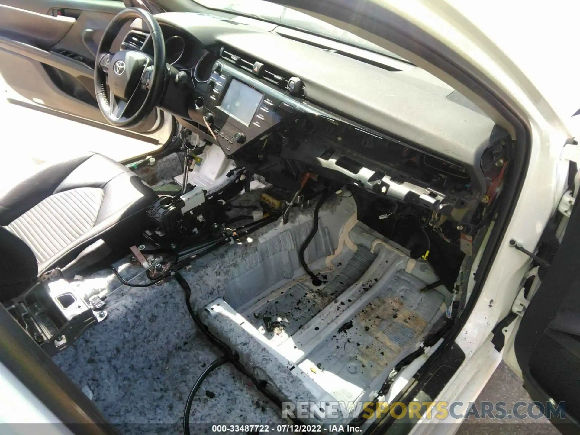 5 Photograph of a damaged car 4T1B11HK7KU286230 TOYOTA CAMRY 2019