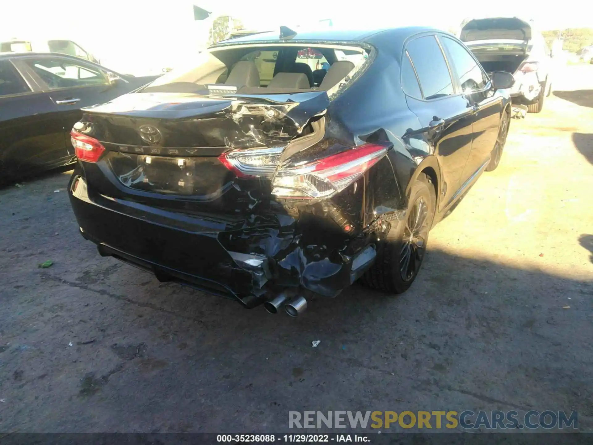 6 Photograph of a damaged car 4T1B11HK7KU288043 TOYOTA CAMRY 2019