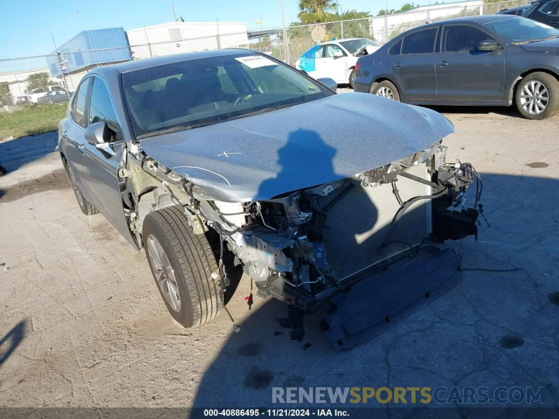 6 Photograph of a damaged car 4T1B11HK7KU292951 TOYOTA CAMRY 2019