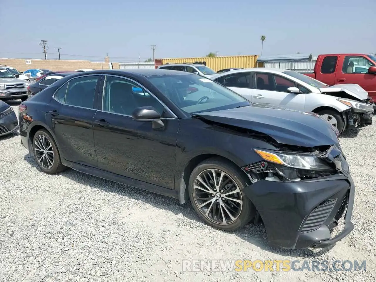 4 Photograph of a damaged car 4T1B11HK7KU297499 TOYOTA CAMRY 2019