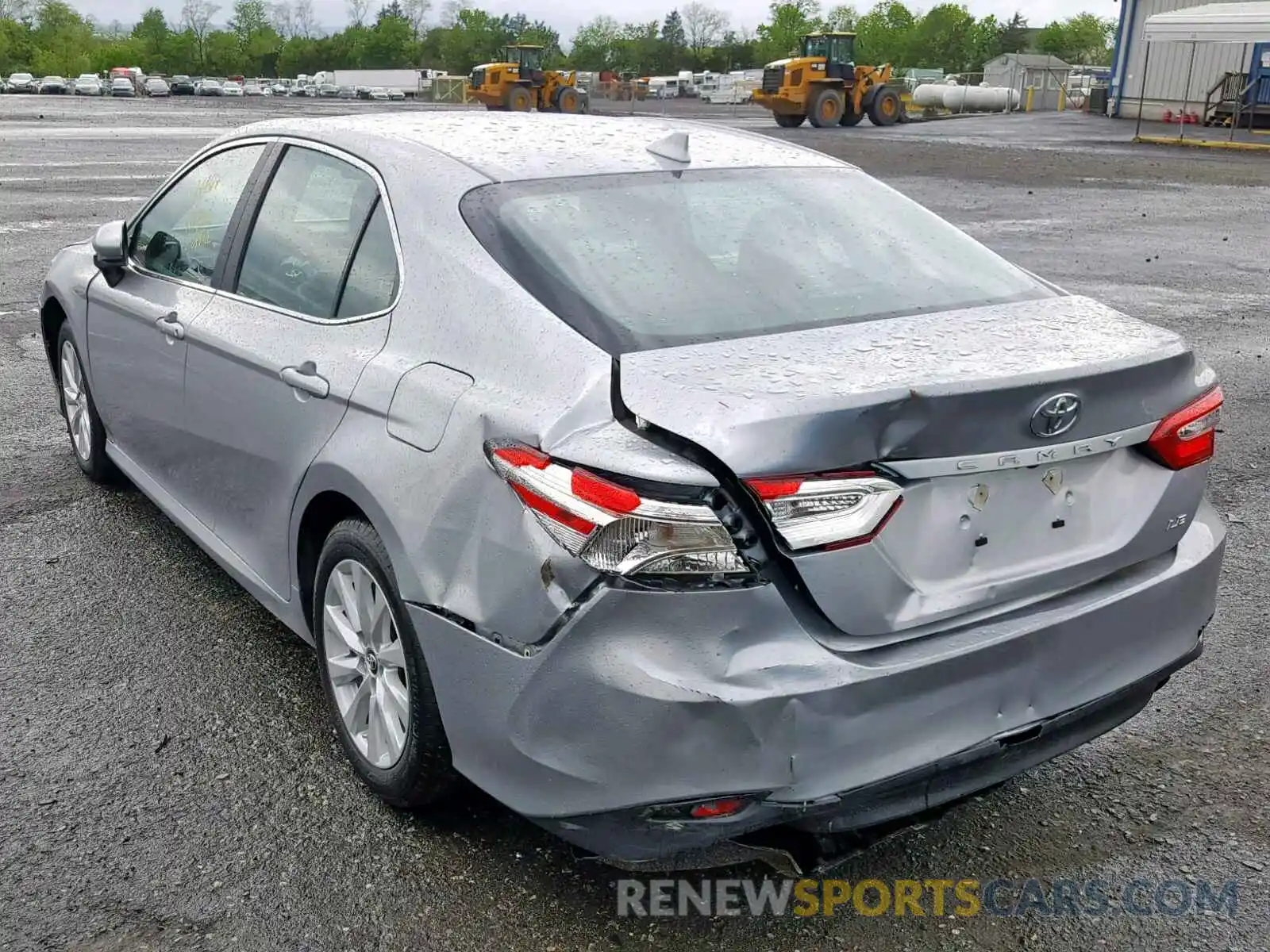 3 Photograph of a damaged car 4T1B11HK7KU681413 TOYOTA CAMRY 2019