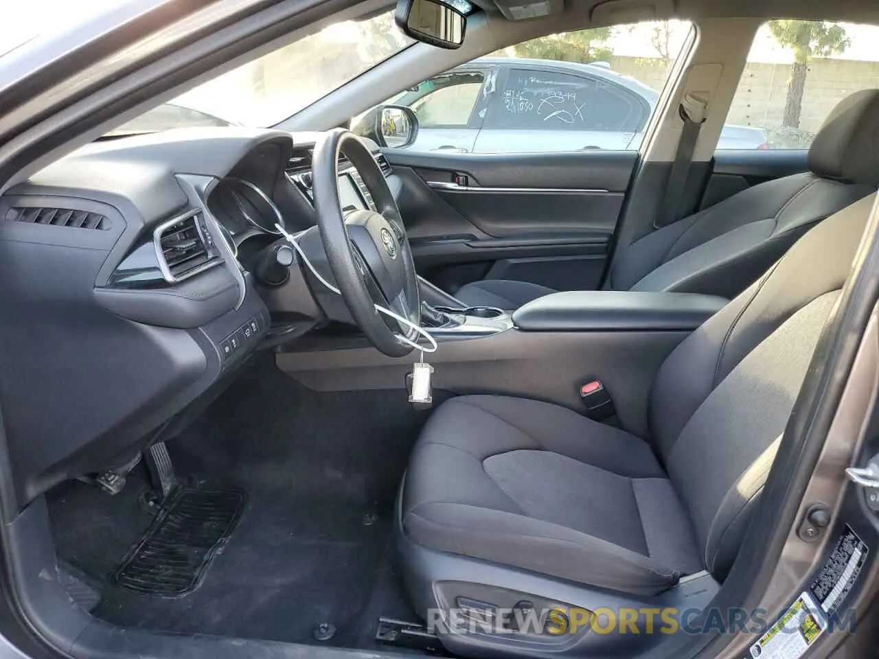 7 Photograph of a damaged car 4T1B11HK7KU683498 TOYOTA CAMRY 2019