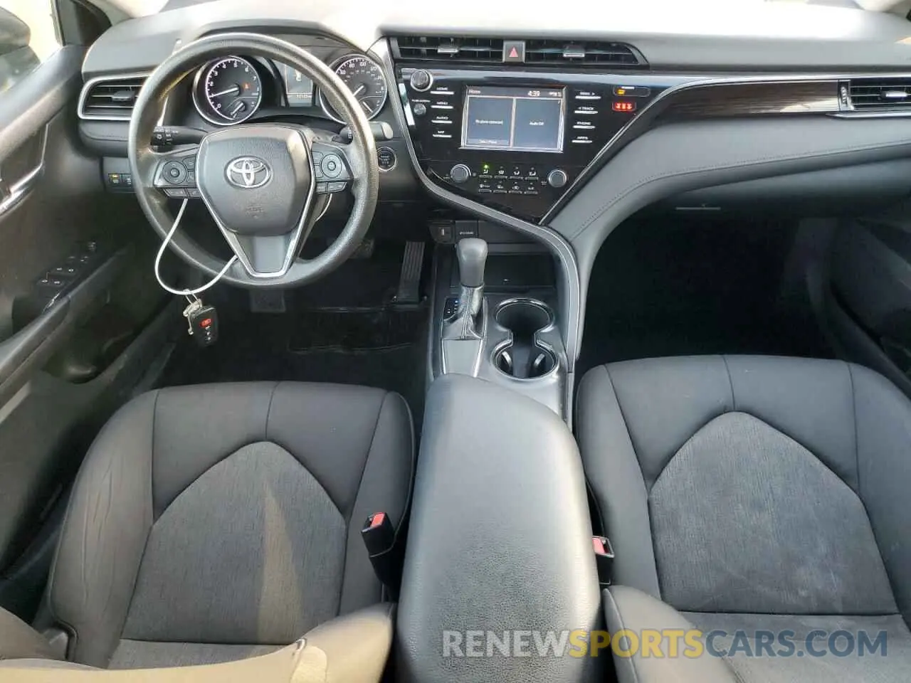 8 Photograph of a damaged car 4T1B11HK7KU683498 TOYOTA CAMRY 2019