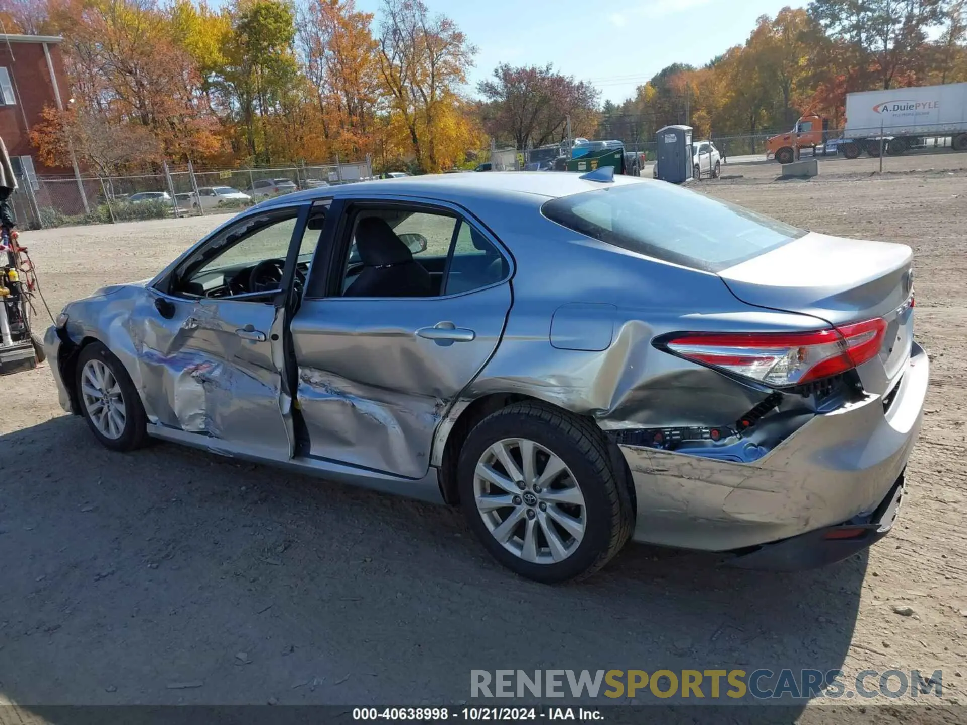 14 Photograph of a damaged car 4T1B11HK7KU685414 TOYOTA CAMRY 2019