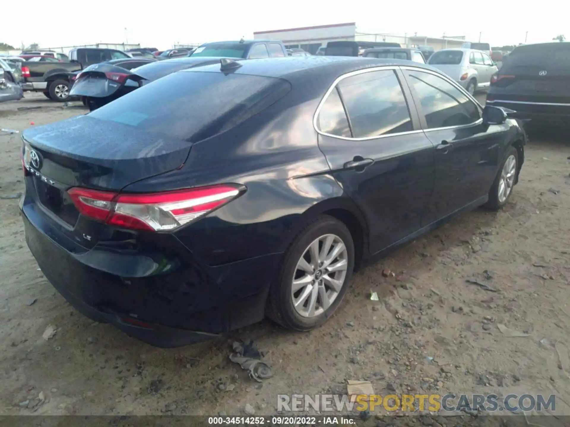 4 Photograph of a damaged car 4T1B11HK7KU688118 TOYOTA CAMRY 2019