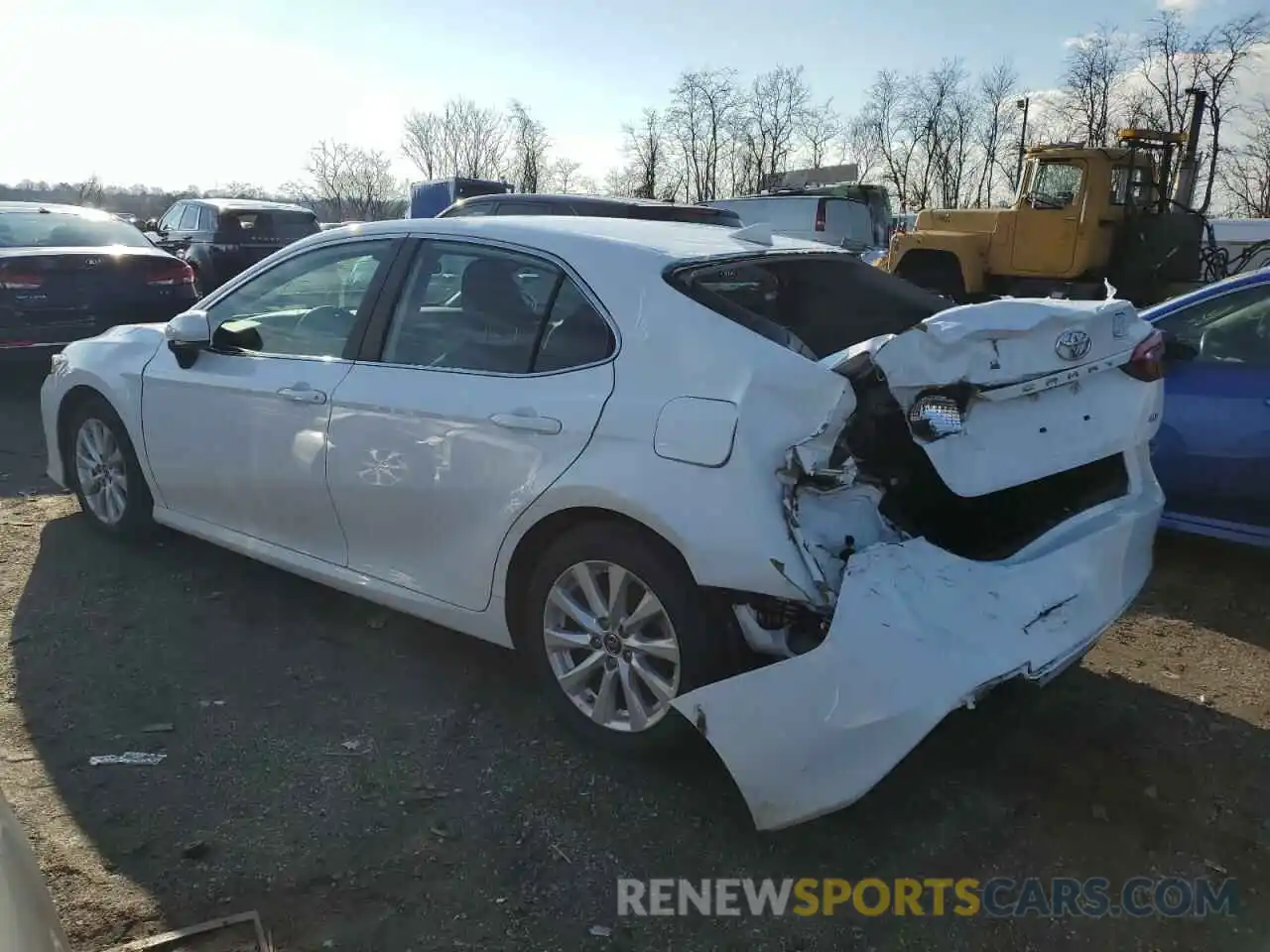 2 Photograph of a damaged car 4T1B11HK7KU688135 TOYOTA CAMRY 2019