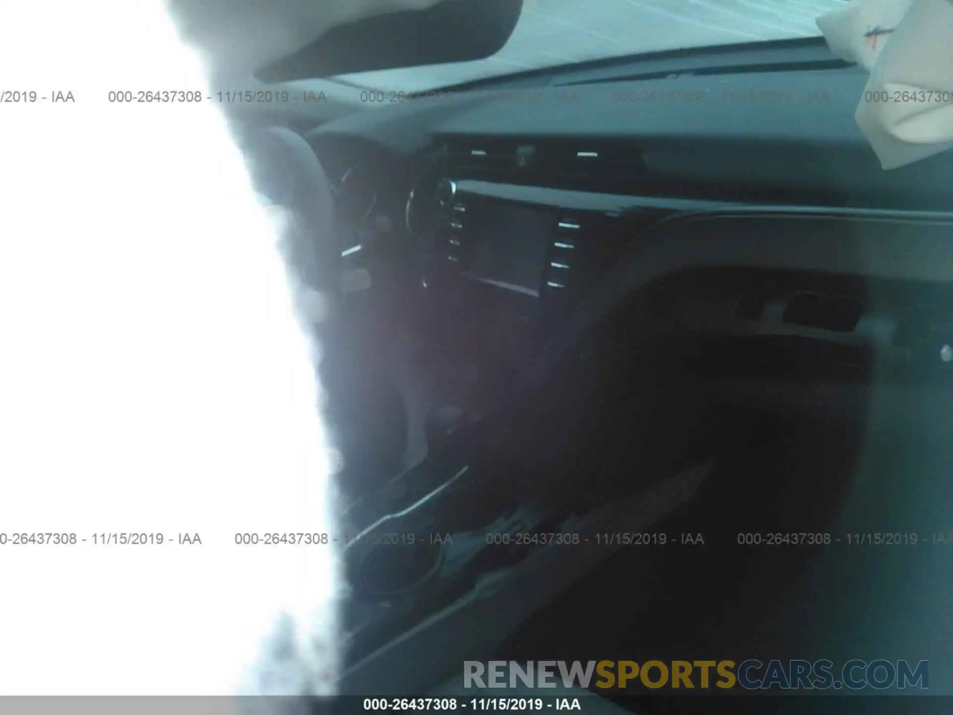 5 Photograph of a damaged car 4T1B11HK7KU688362 TOYOTA CAMRY 2019