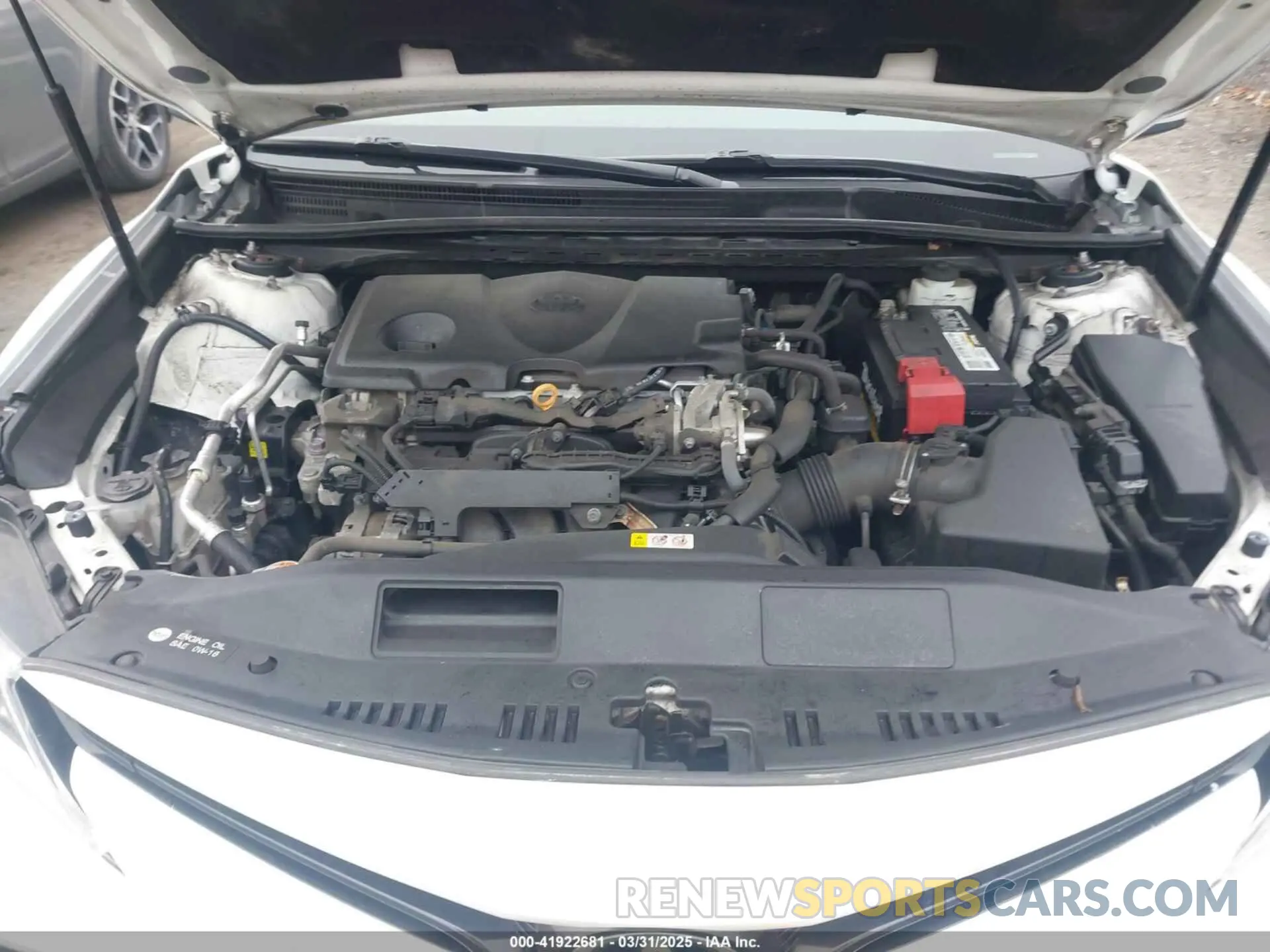 10 Photograph of a damaged car 4T1B11HK7KU689737 TOYOTA CAMRY 2019