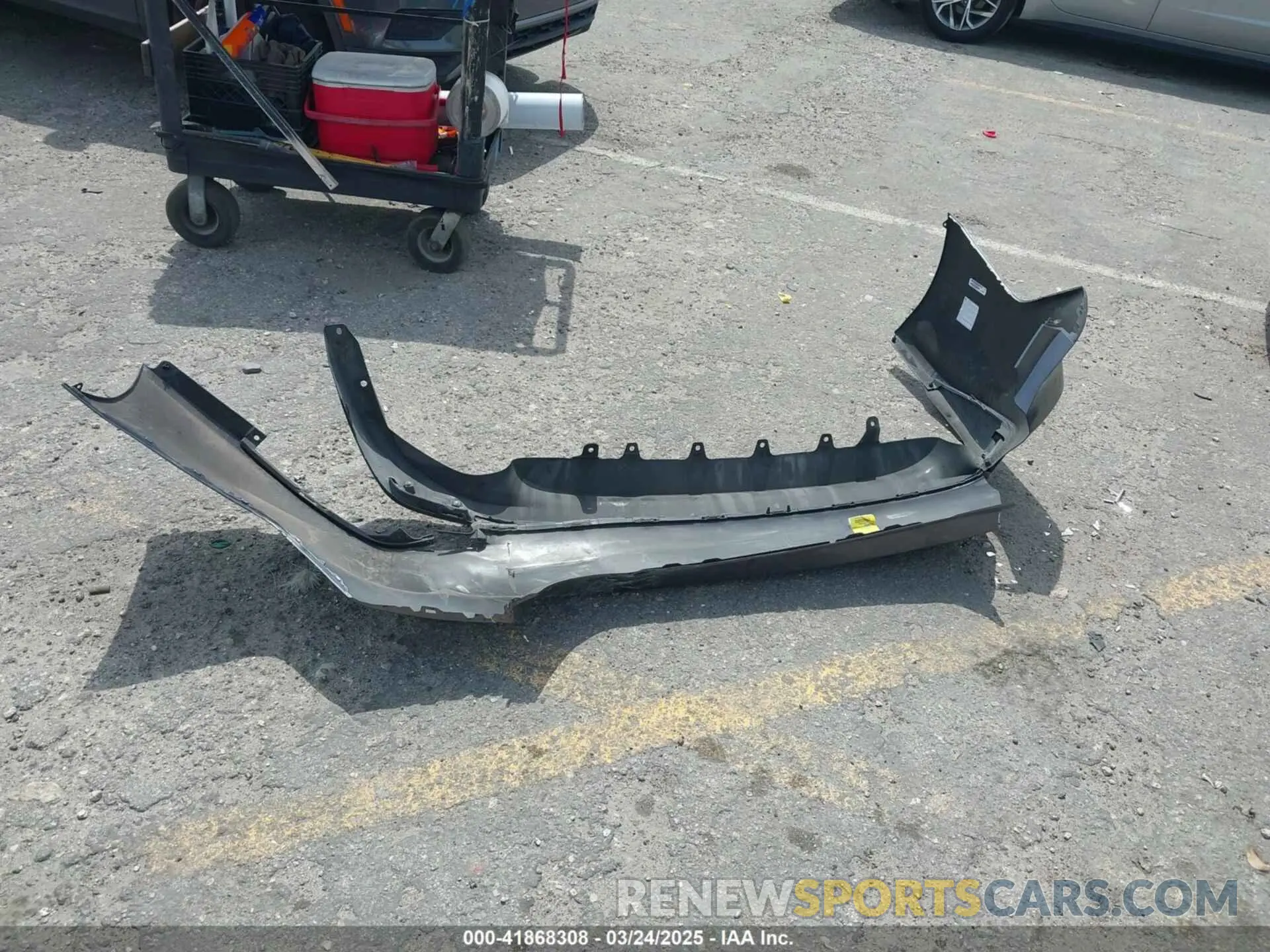 12 Photograph of a damaged car 4T1B11HK7KU689740 TOYOTA CAMRY 2019