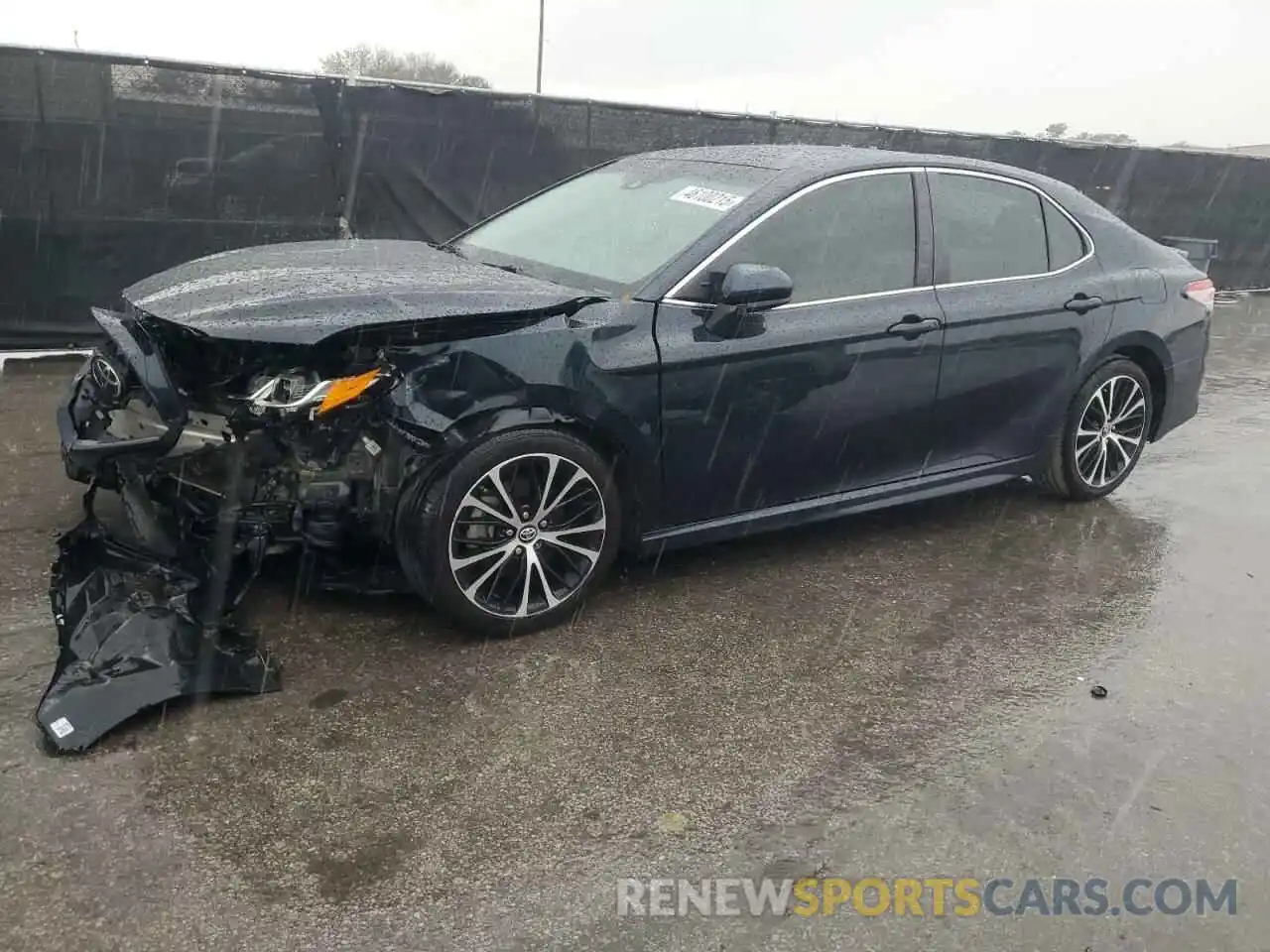 1 Photograph of a damaged car 4T1B11HK7KU692833 TOYOTA CAMRY 2019