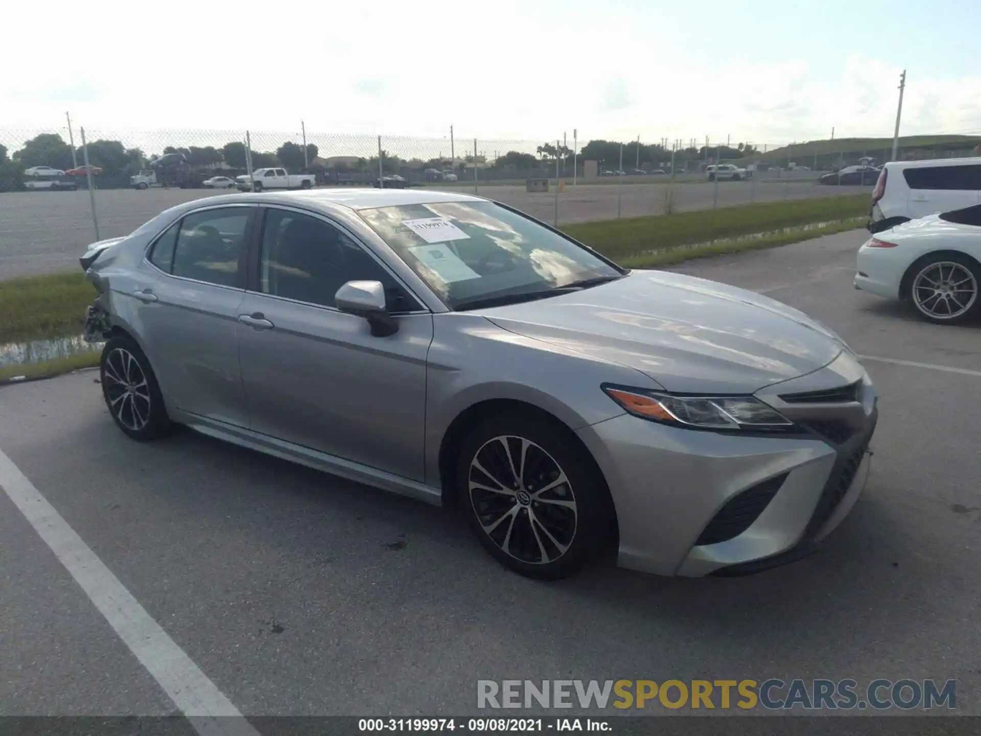 1 Photograph of a damaged car 4T1B11HK7KU698390 TOYOTA CAMRY 2019