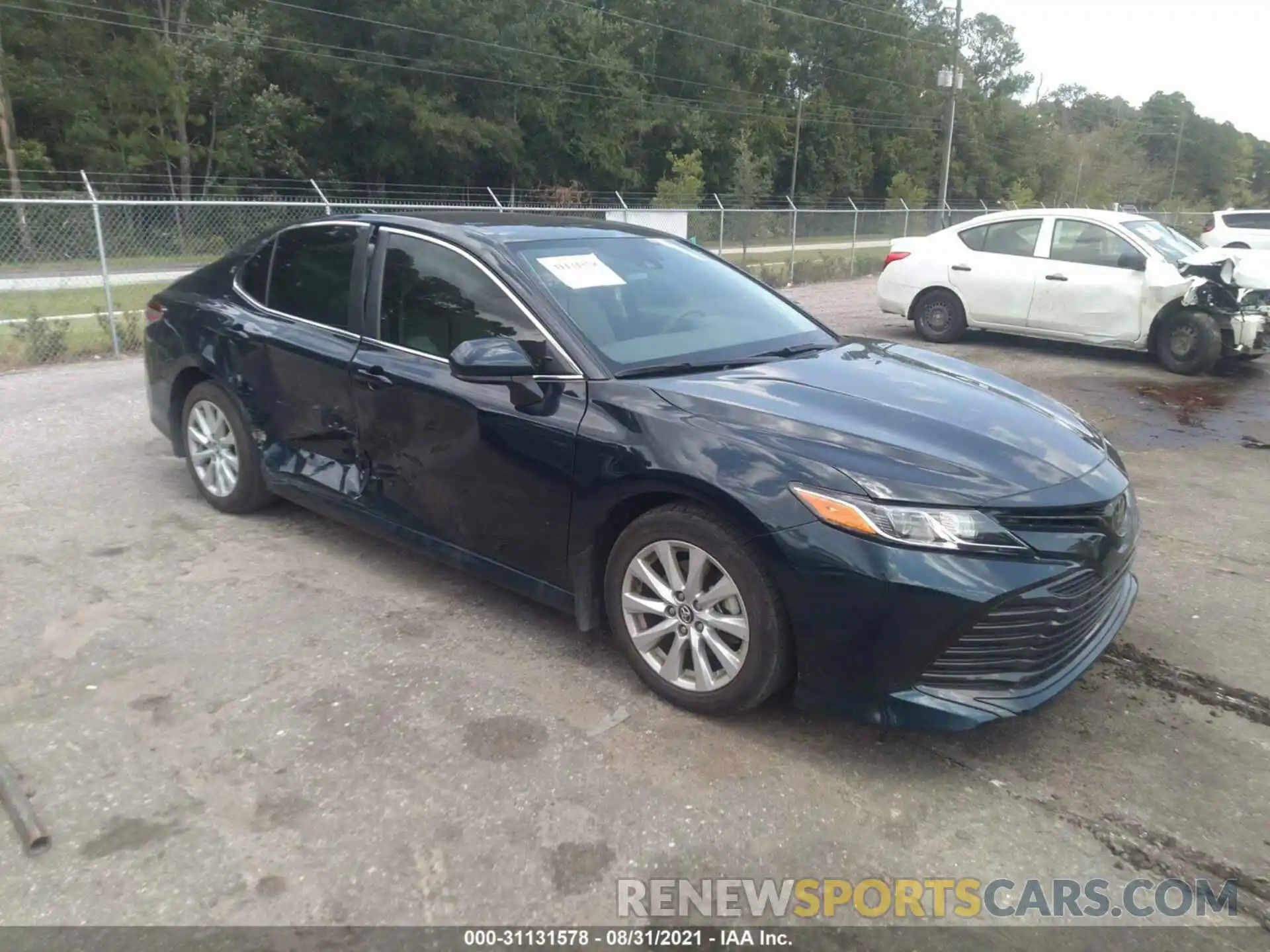 1 Photograph of a damaged car 4T1B11HK7KU702583 TOYOTA CAMRY 2019