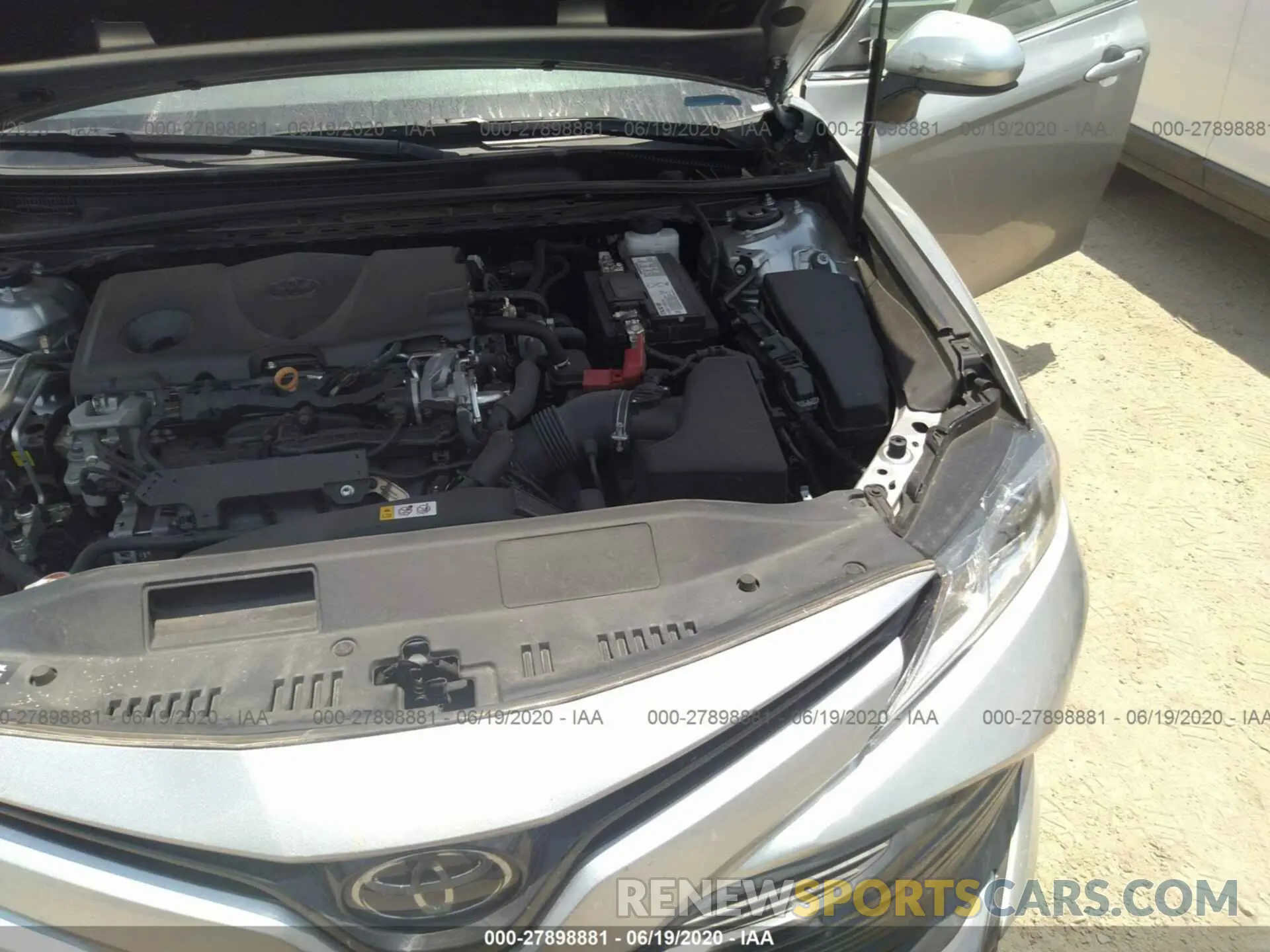 10 Photograph of a damaged car 4T1B11HK7KU702910 TOYOTA CAMRY 2019