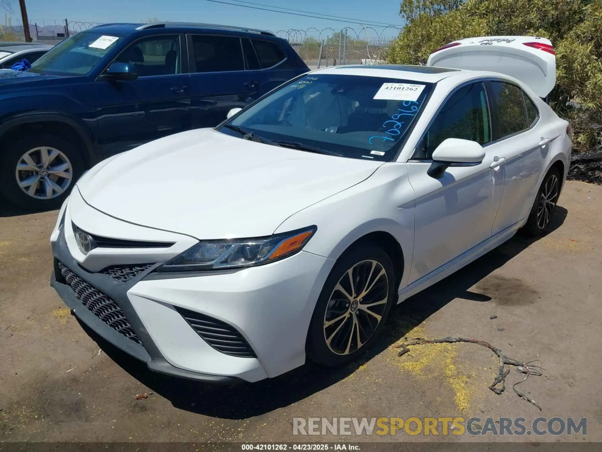 2 Photograph of a damaged car 4T1B11HK7KU702969 TOYOTA CAMRY 2019